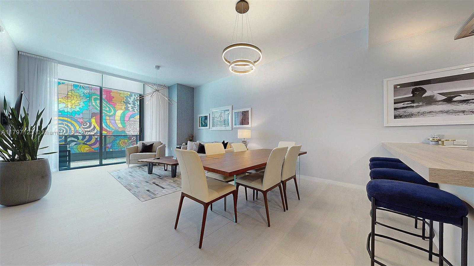 1000 Brickell Plz #1814, Miami FL 33131