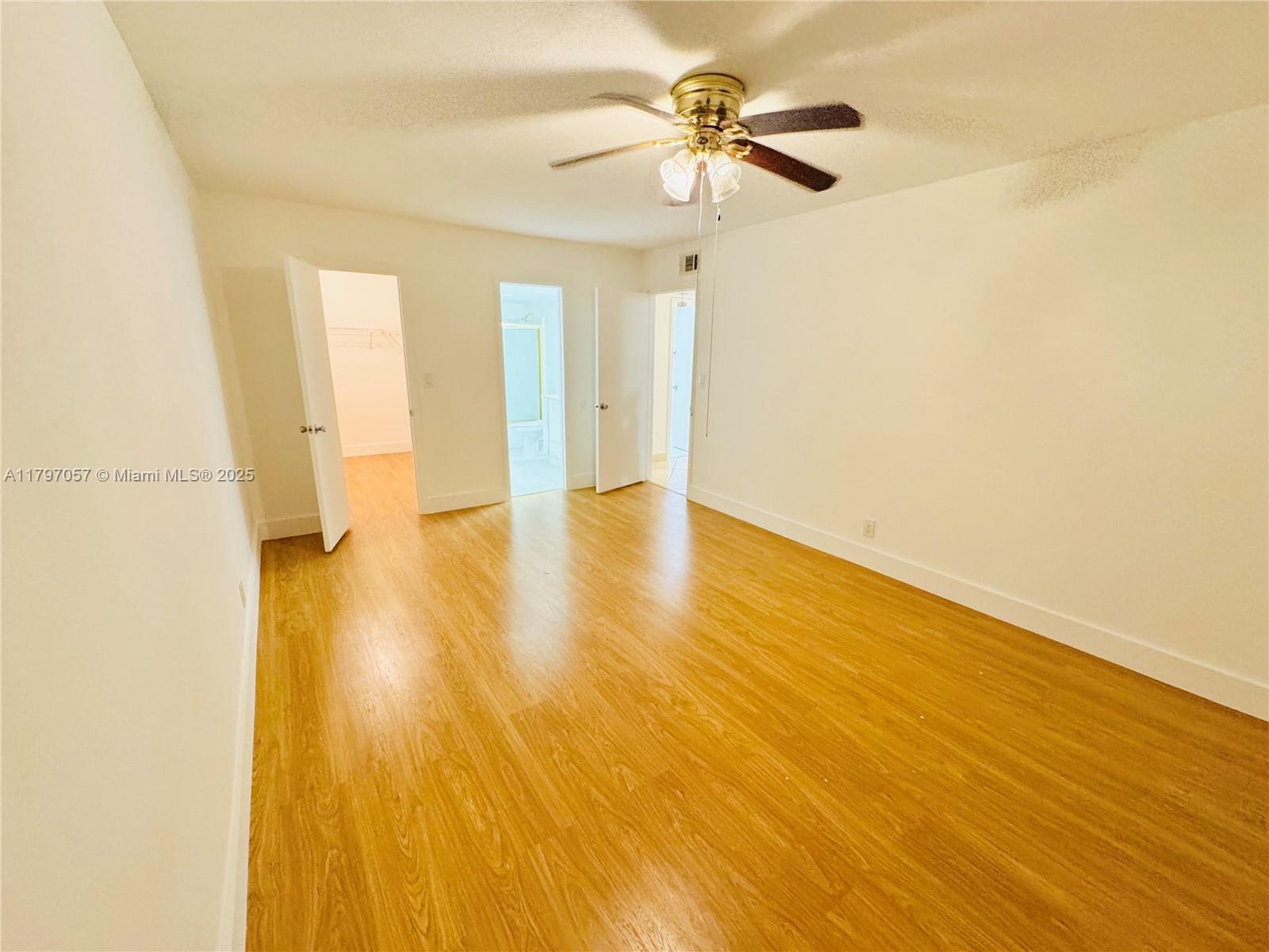 3129 Oakland Shores Dr #A105, Oakland Park, Florida image 4