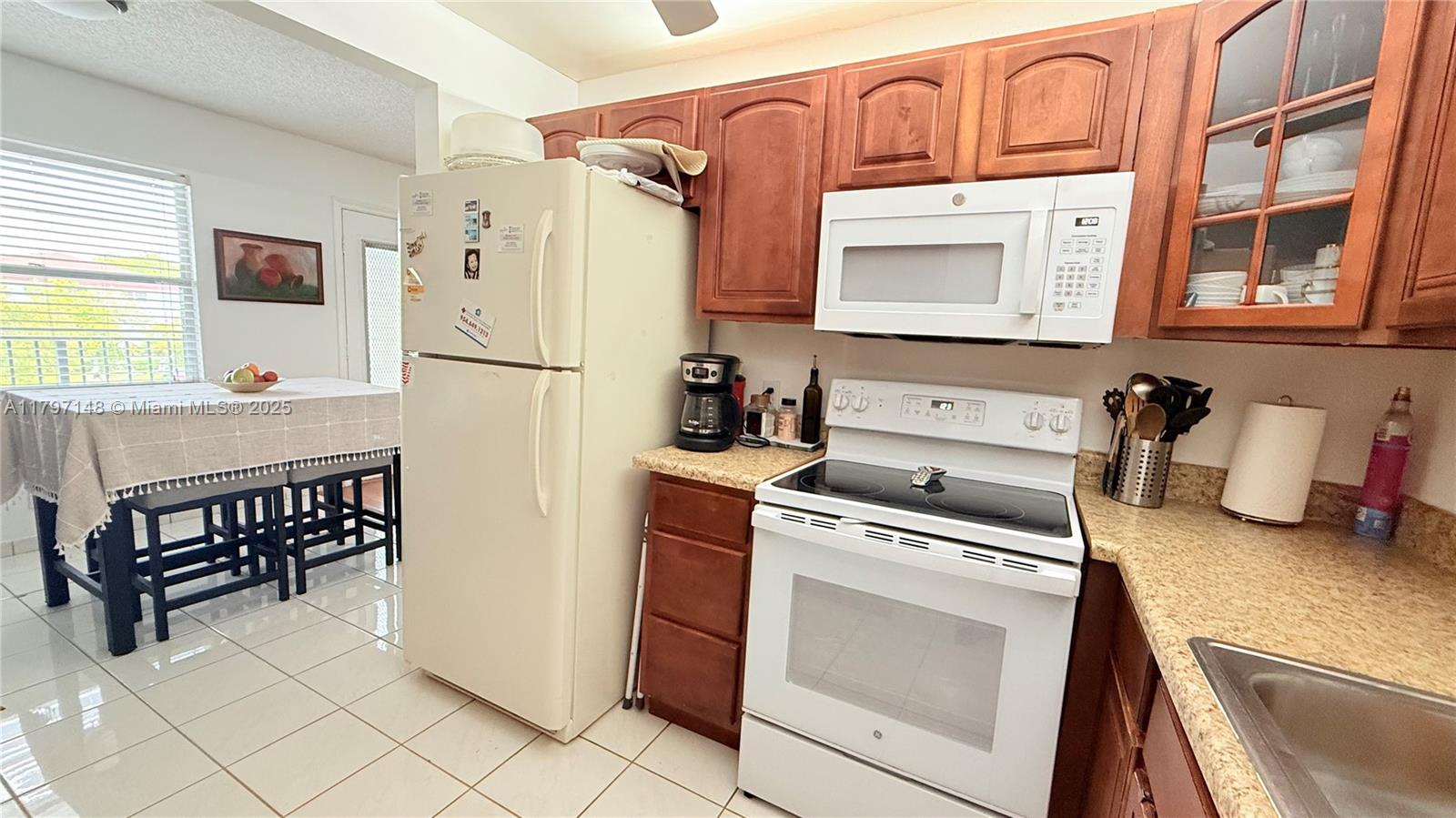 Property photo # 6