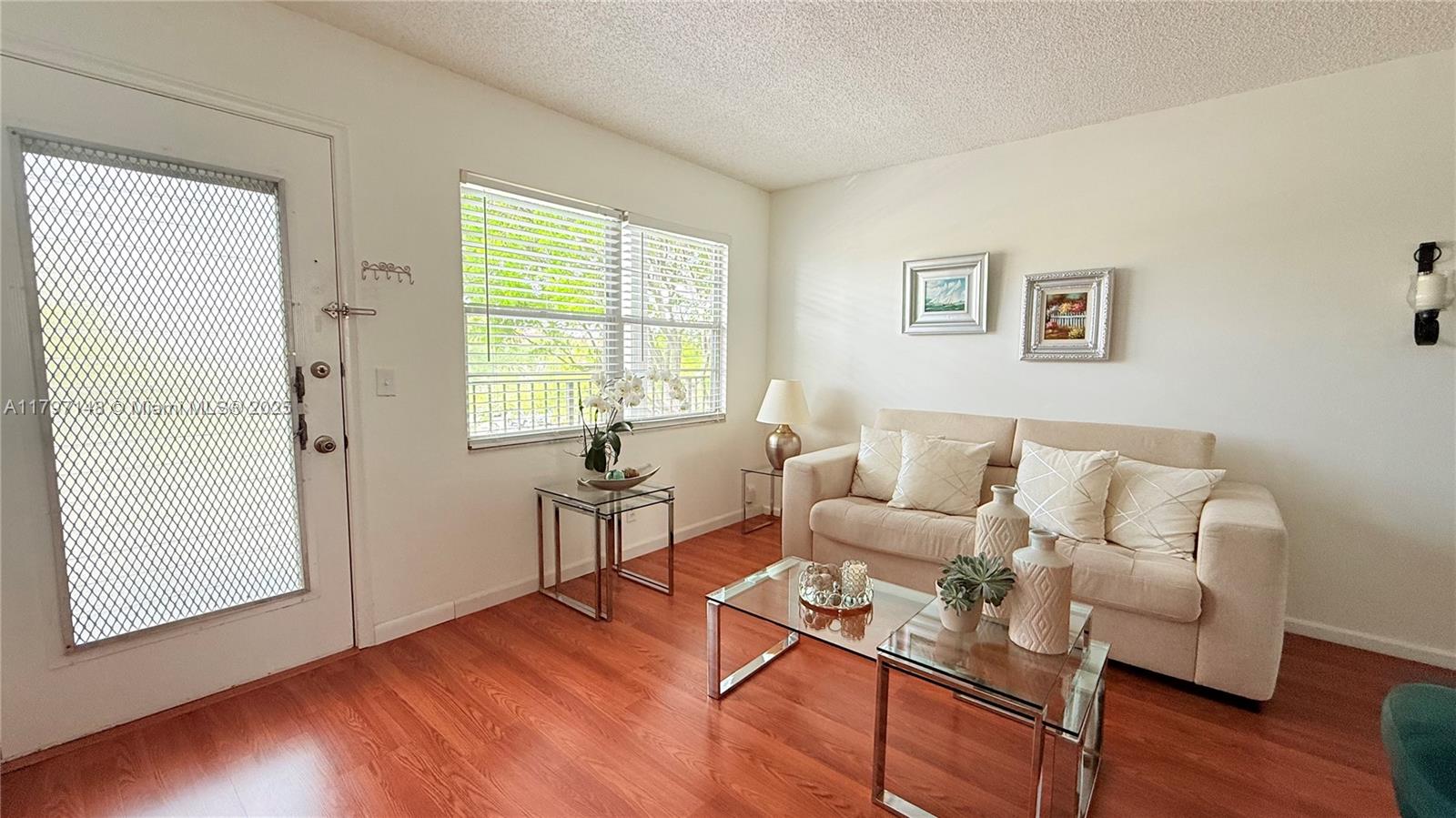 Property photo # 4
