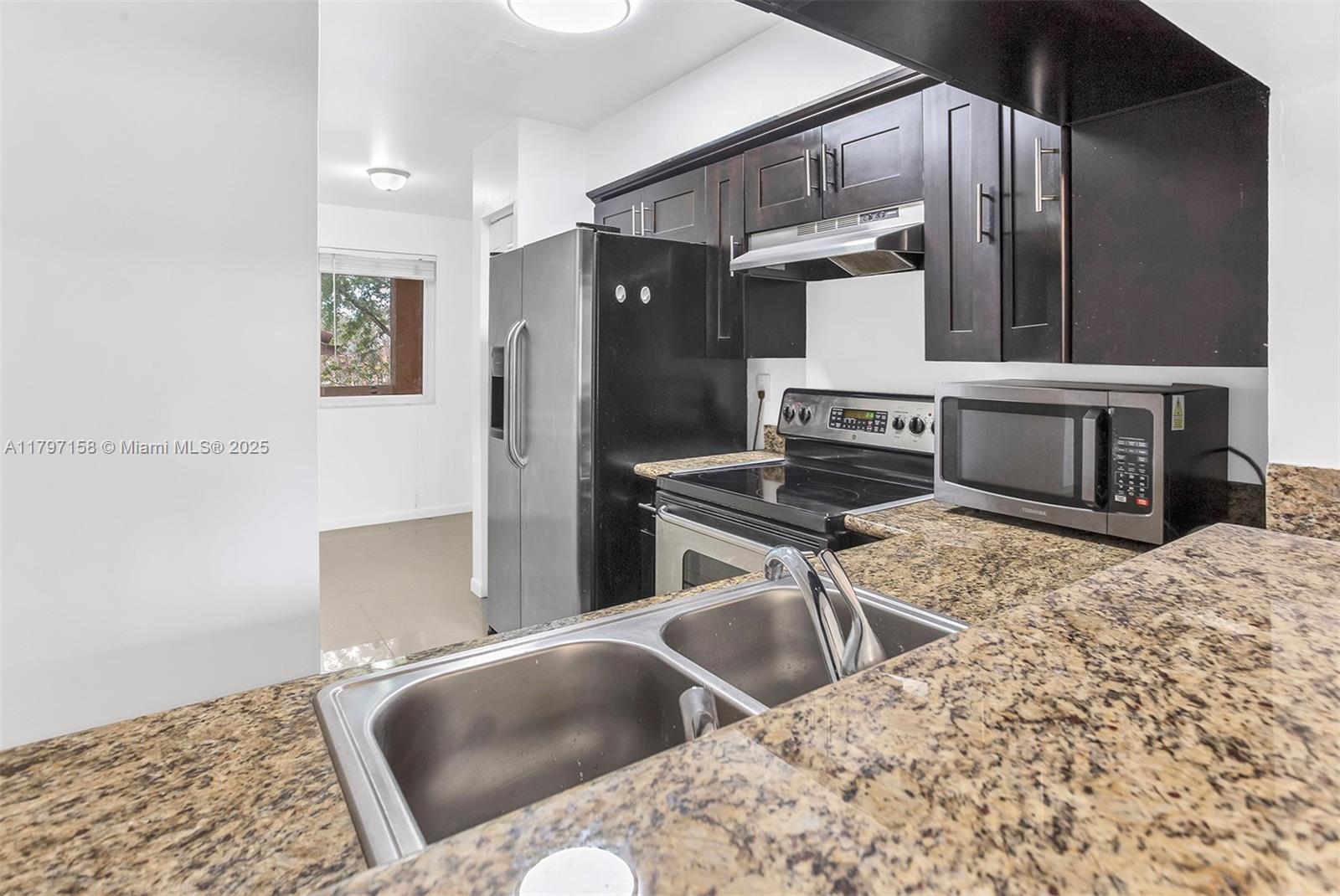 Property photo # 6