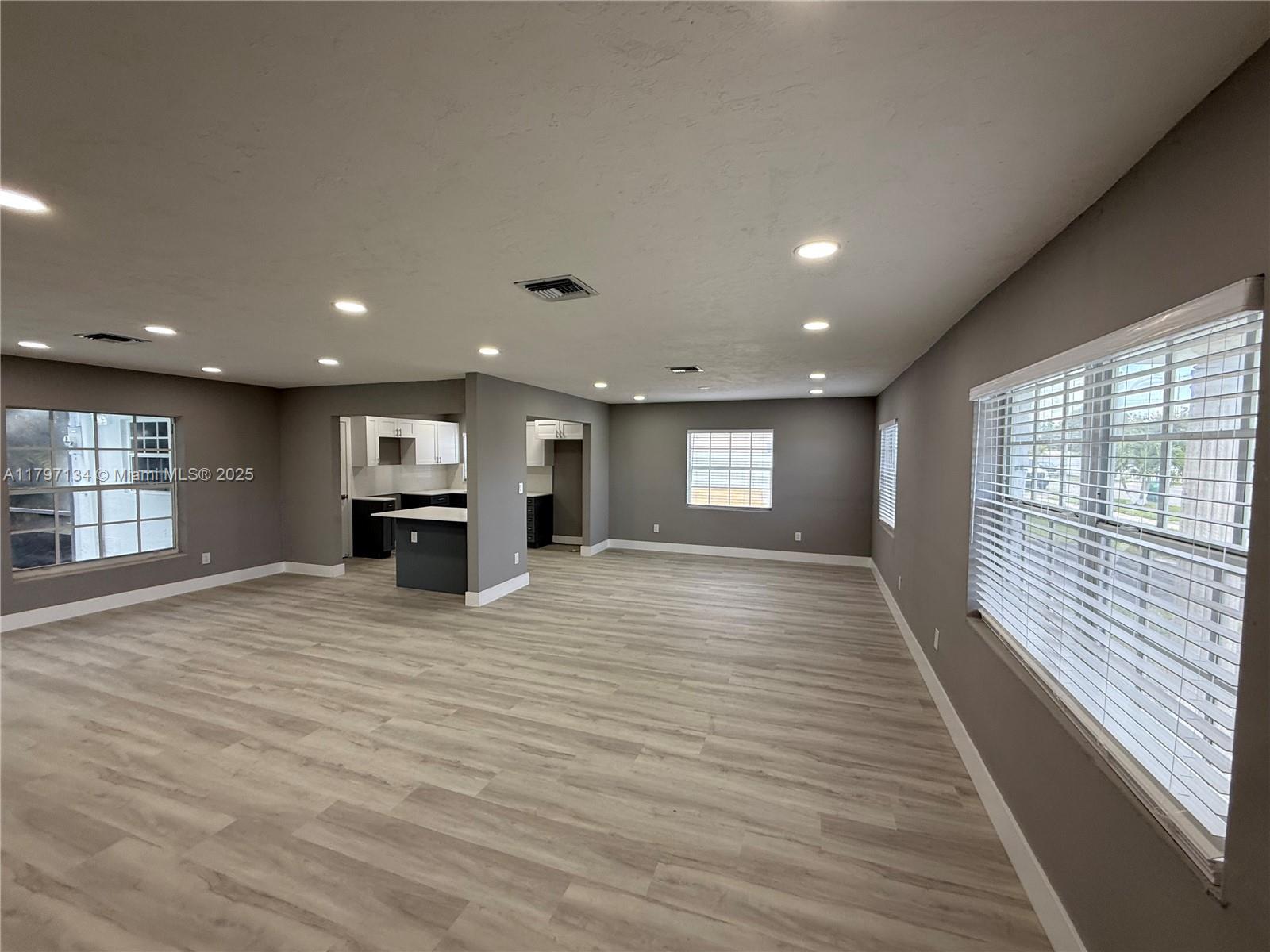 20570 NW 1st Ct, Miami Gardens, Florida image 6