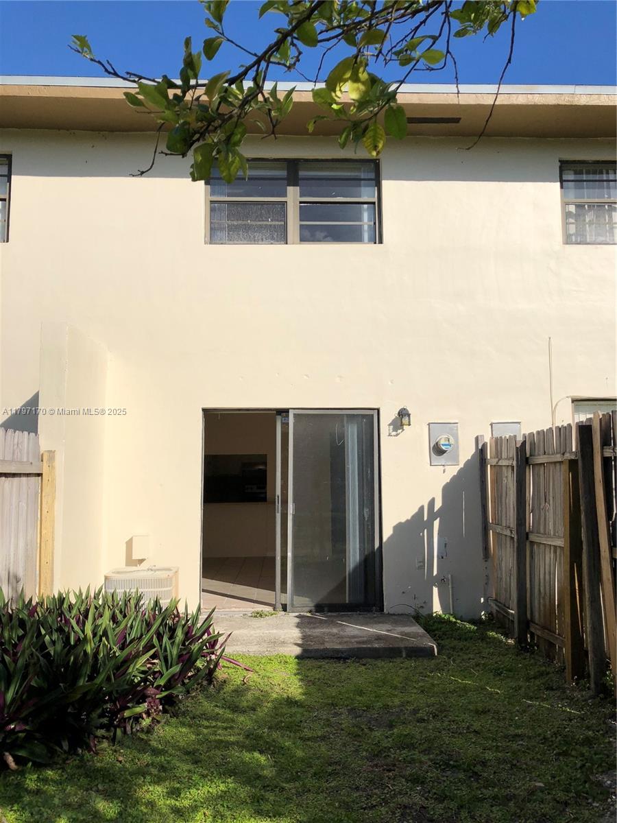 Property photo # 9