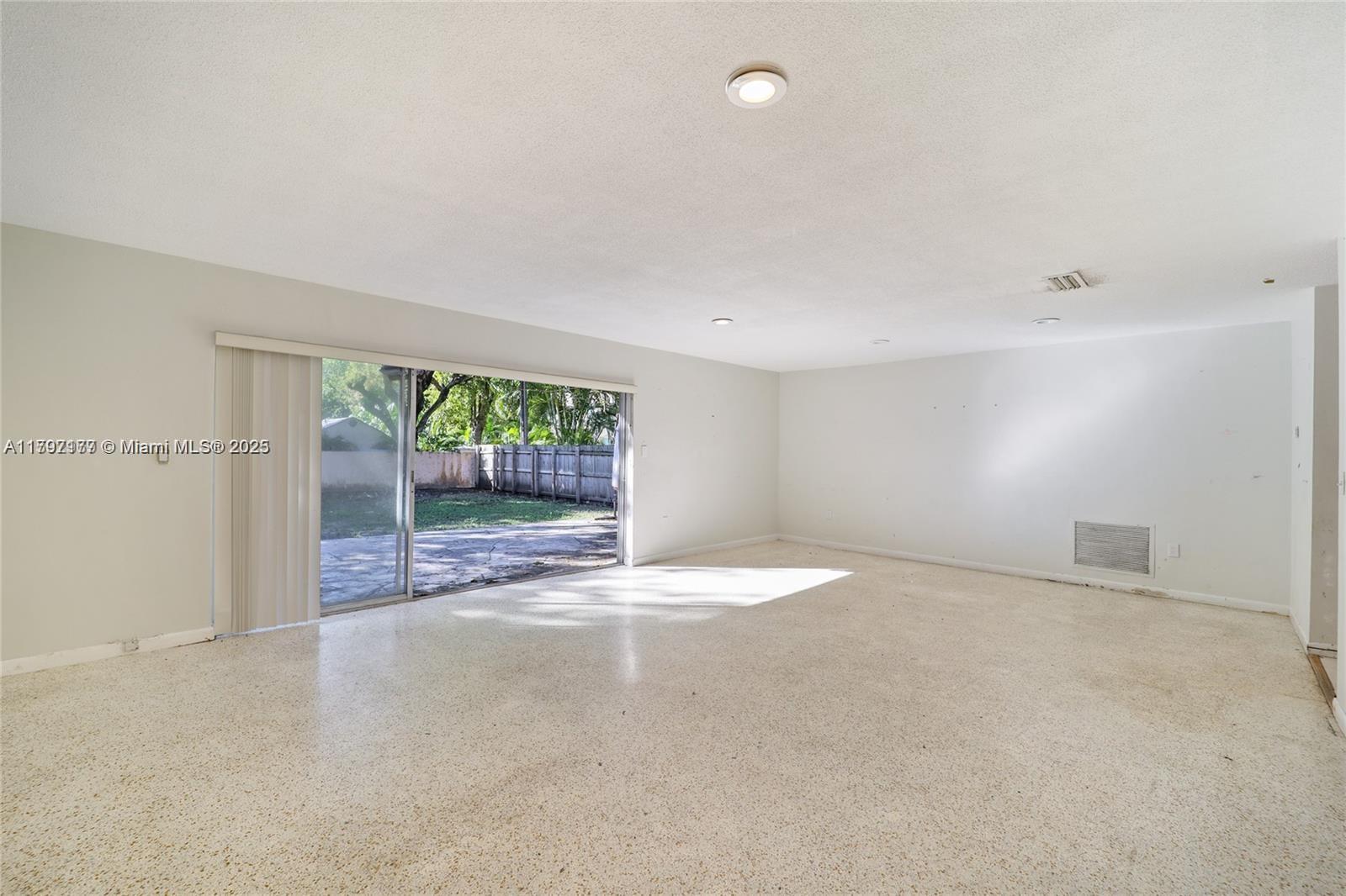 920 W 47th St, Miami Beach, Florida image 6