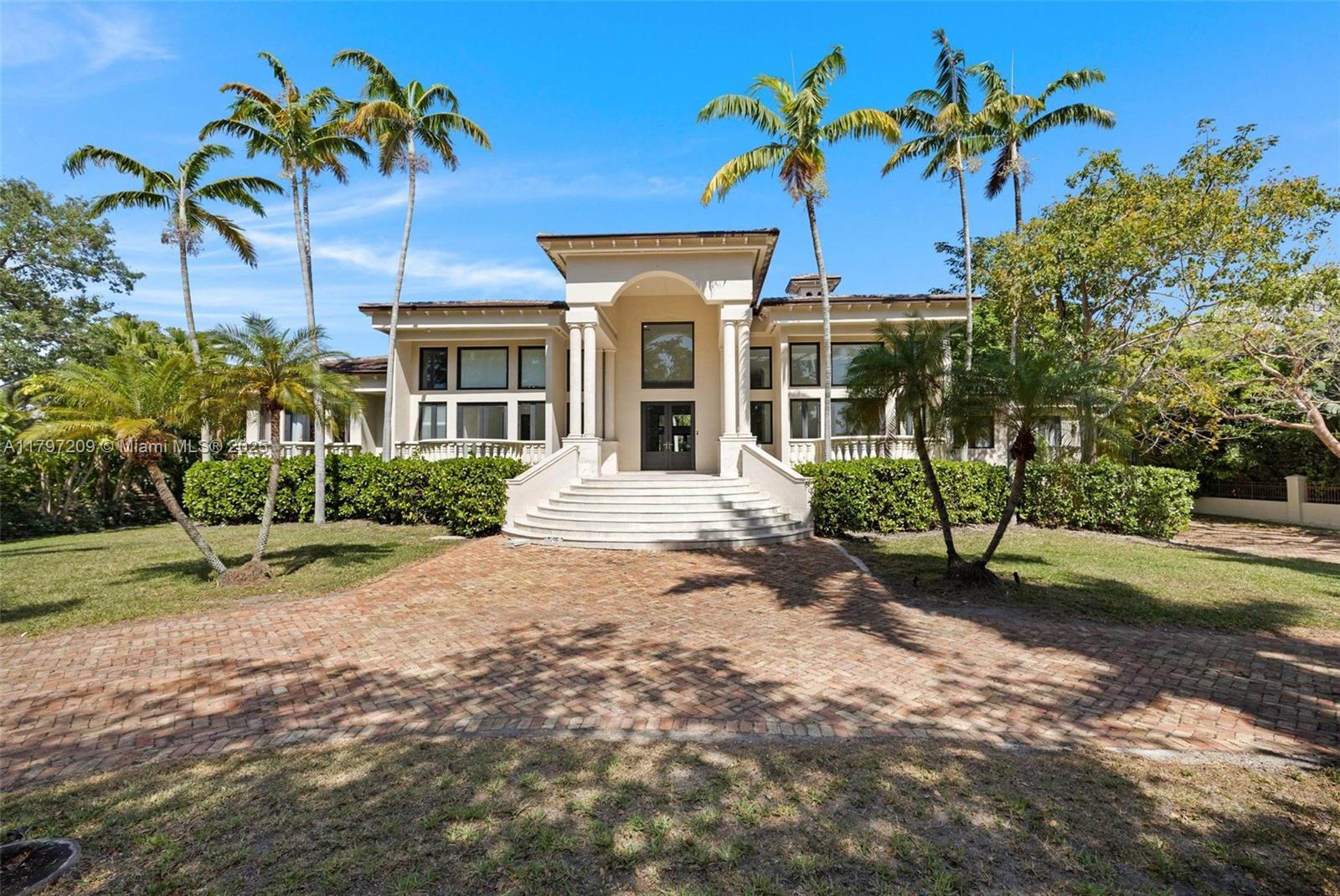 Undisclosed For Sale A11797209, FL