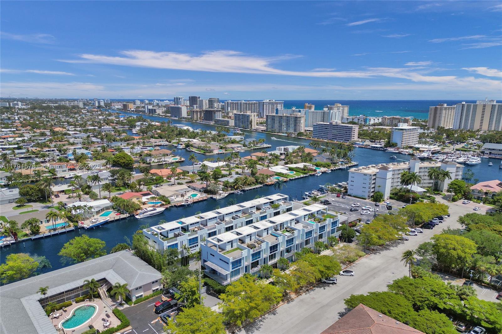 2725 1st St Unit , Pompano Beach, Florida 33062