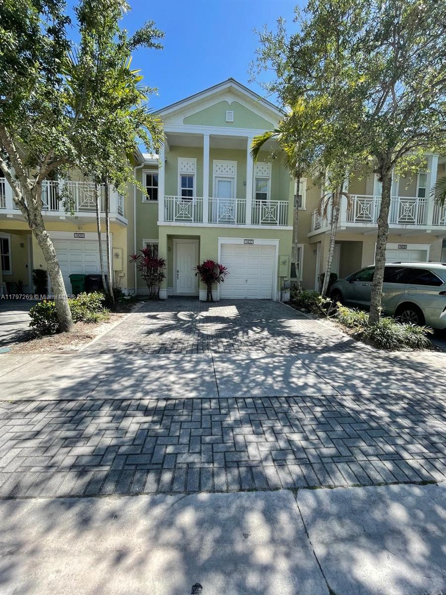 Property photo # 0