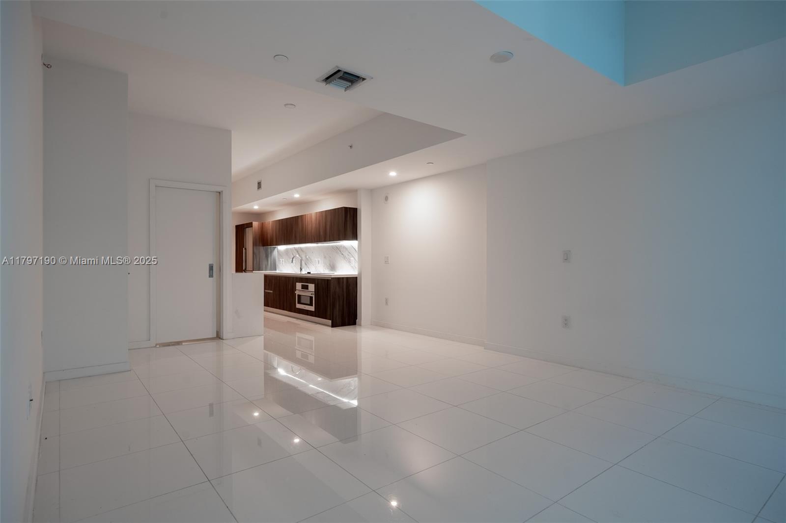 851 NE 1st Ave #205, Miami FL 33132