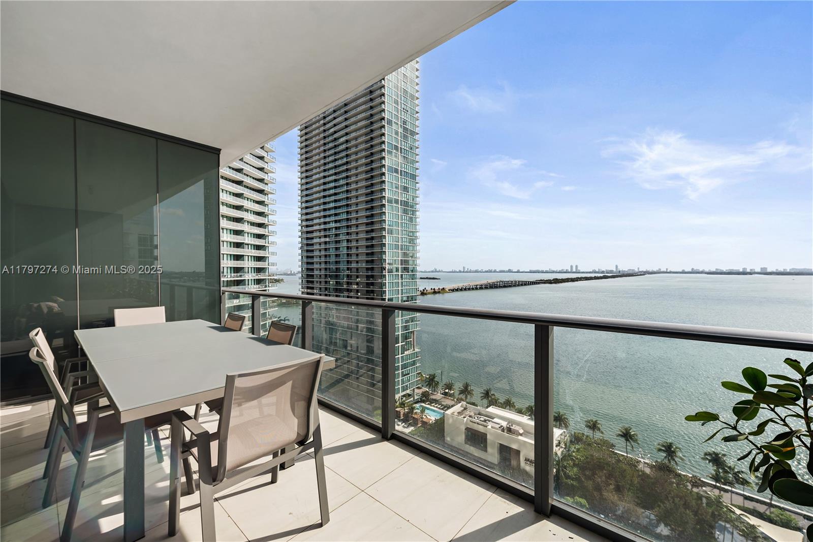 480 NE 31st St #1802, Miami FL 33137