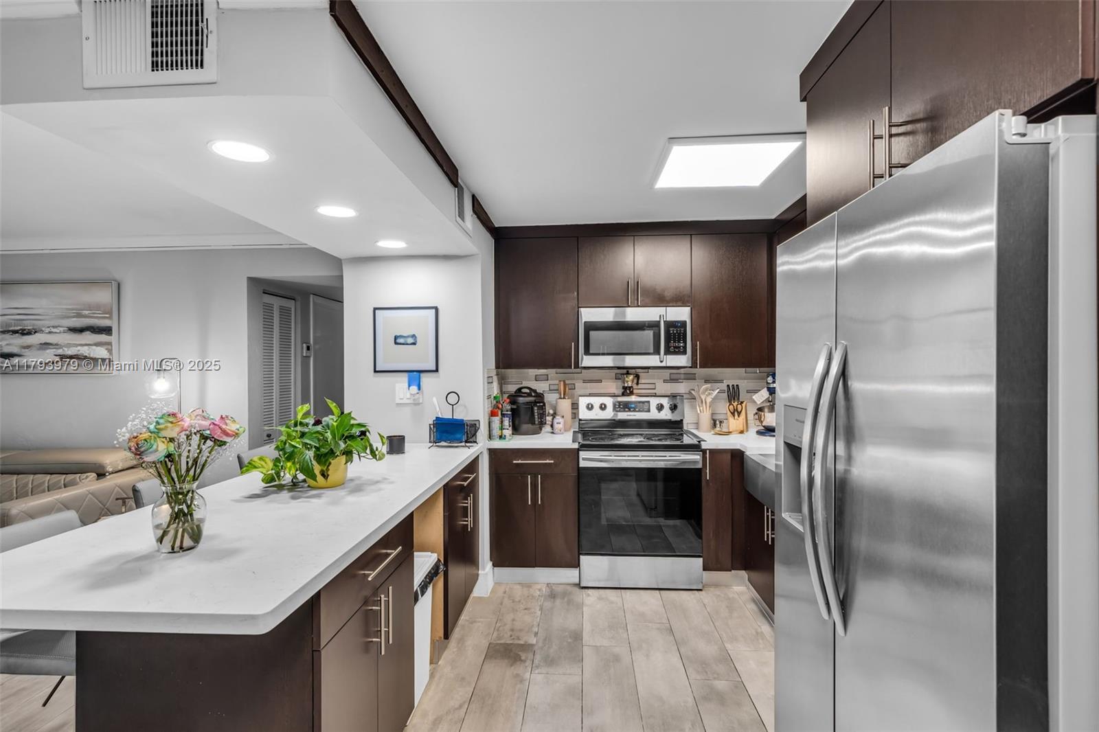 7215 Miami Lakes Dr #A-20, Miami Lakes, Florida image 2