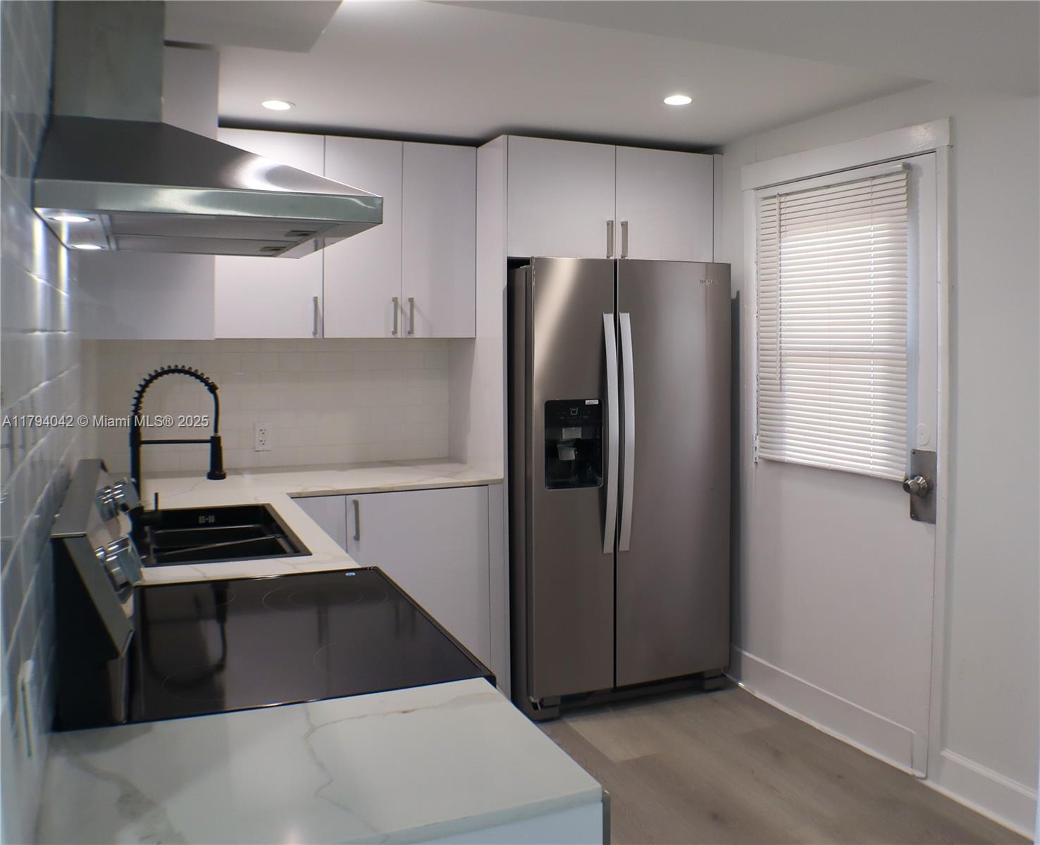 Property photo # 6