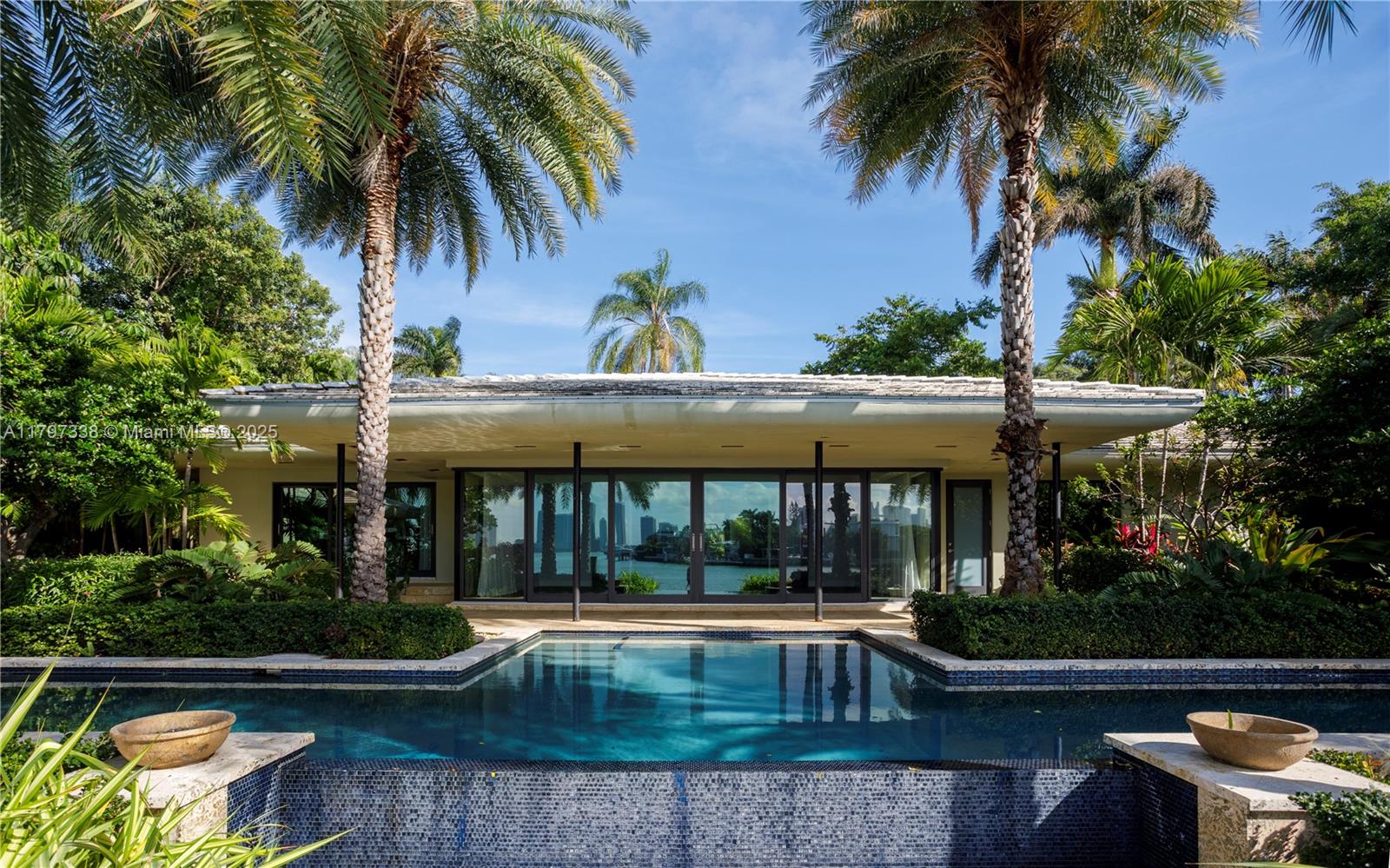 250 W San Marino Dr, Miami Beach, Florida image 1