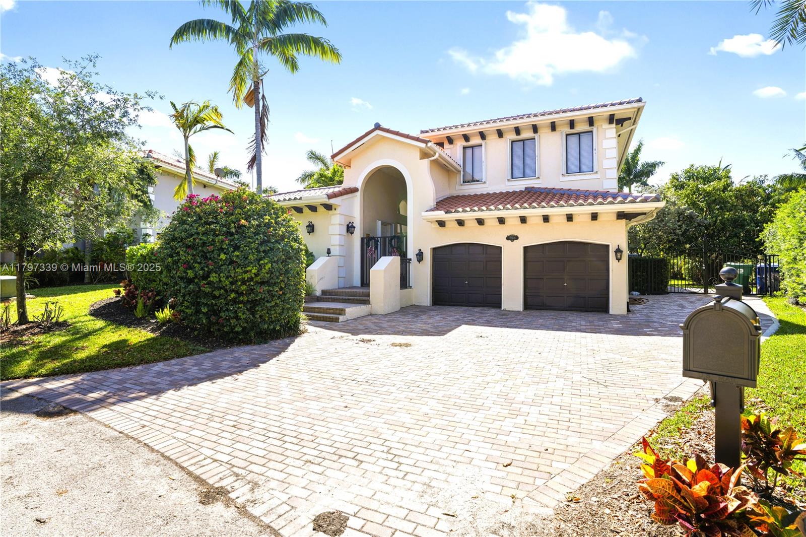 18906 SW 76th Ave, Cutler Bay, Florida image 1