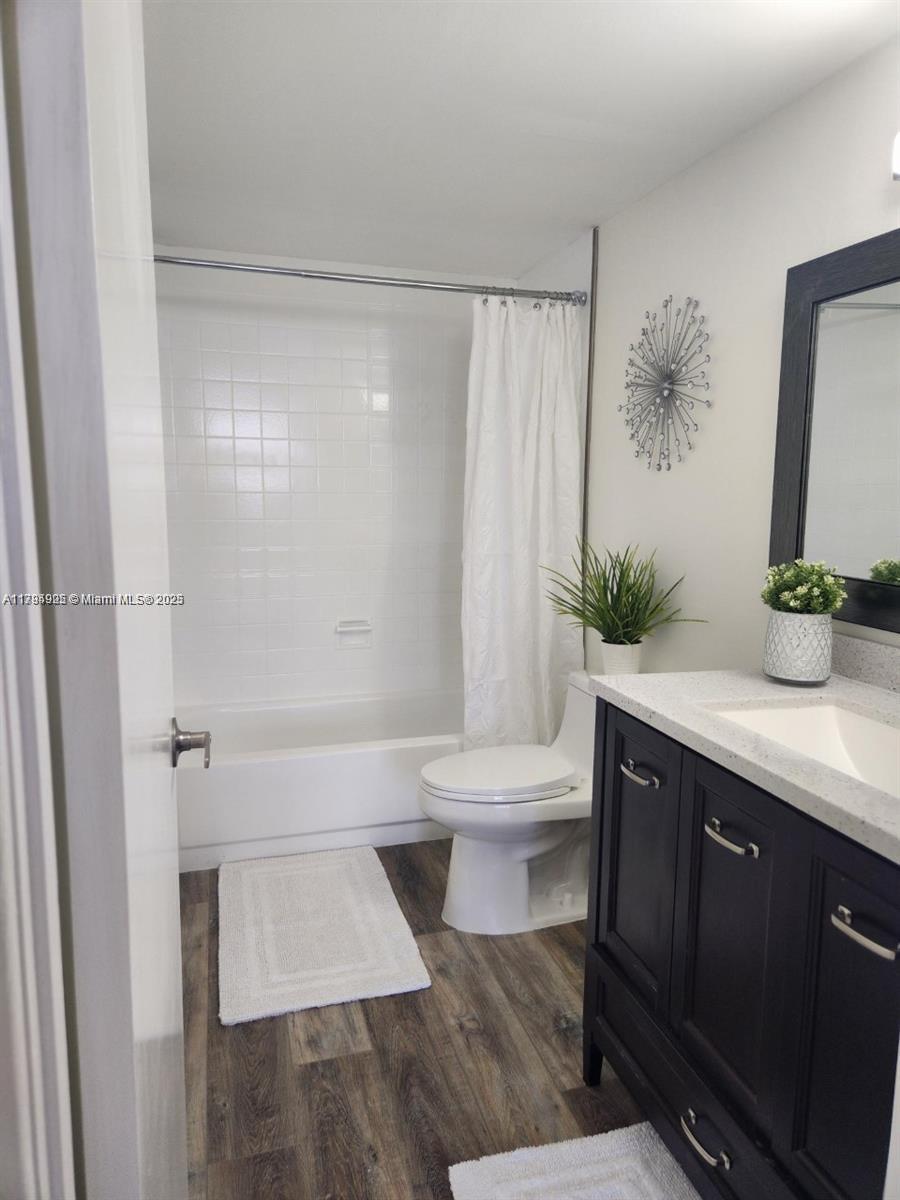 Property photo # 4
