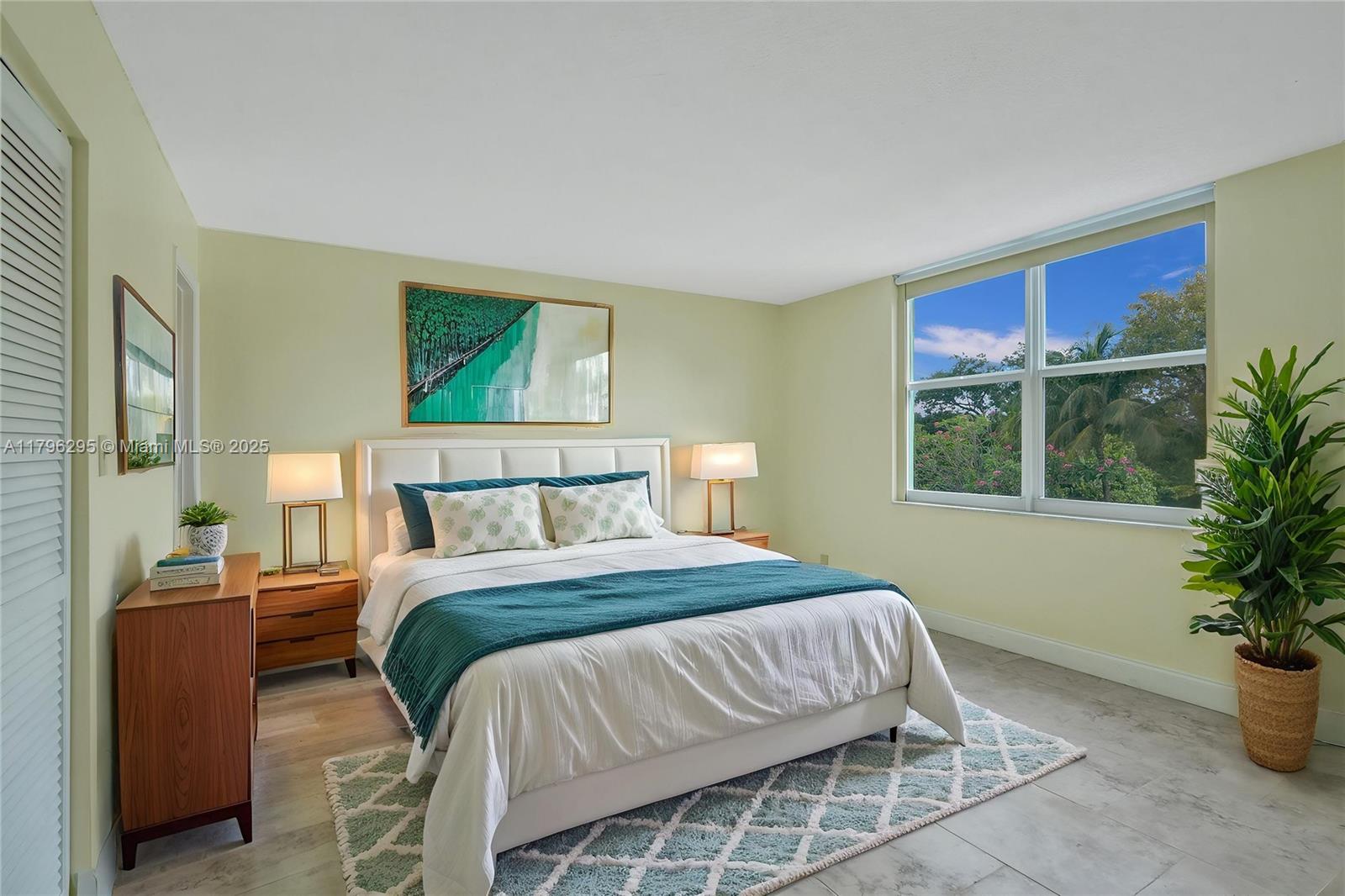 Property photo # 6