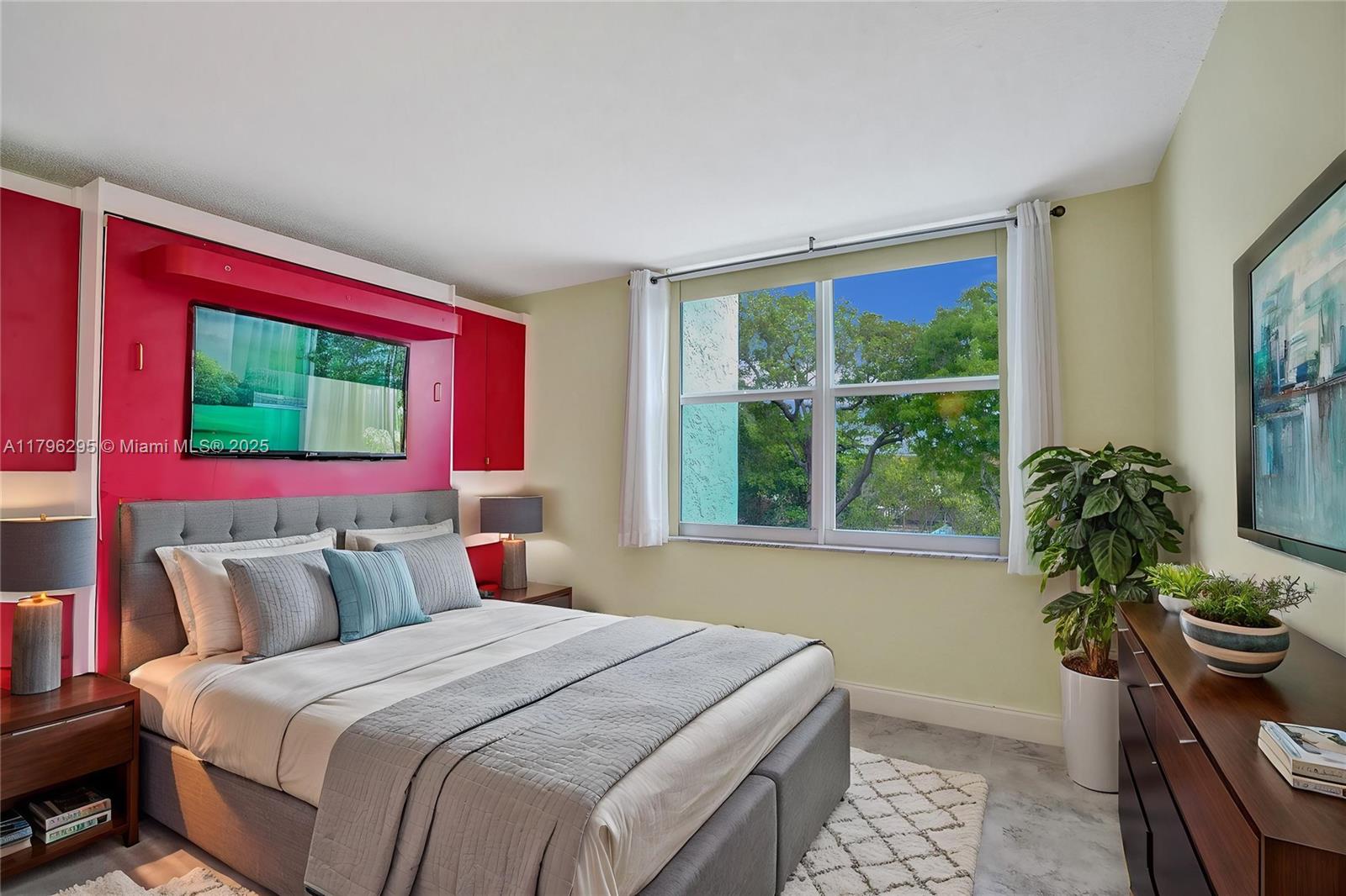 Property photo # 2
