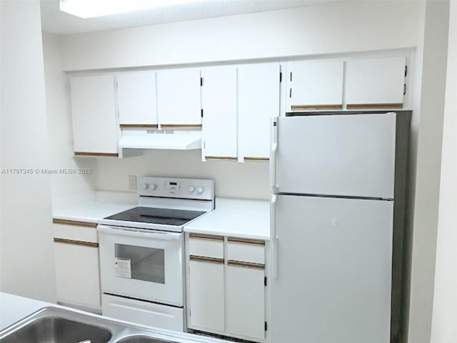 Property photo # 9