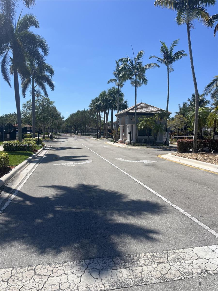 12937 SW 29th St, Miramar, Florida image 21