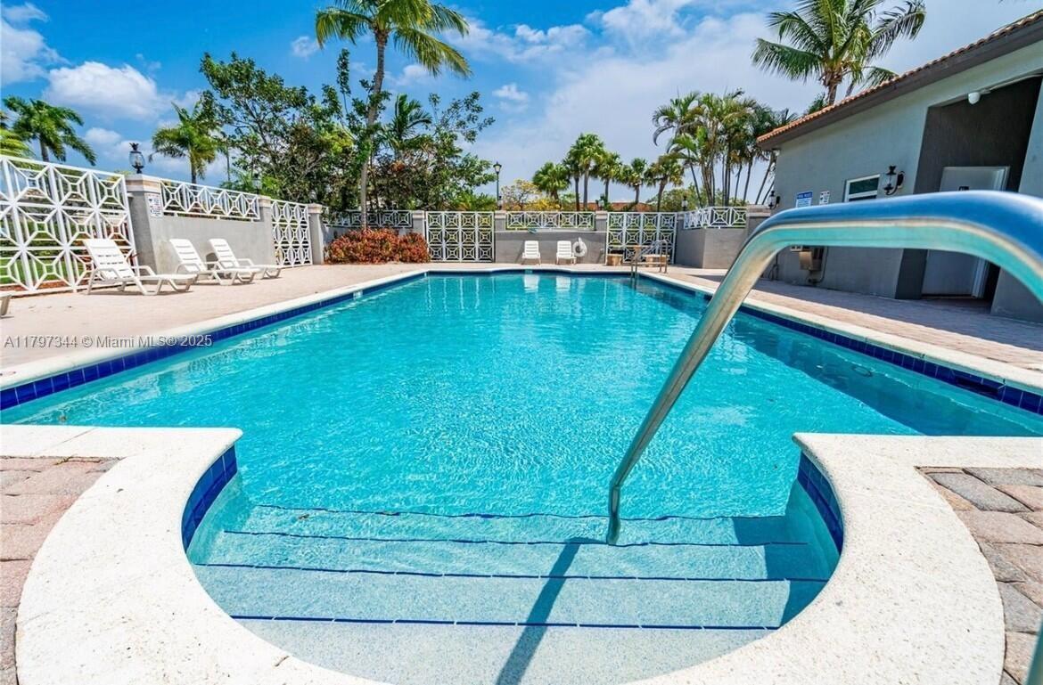 12937 SW 29th St, Miramar, Florida image 23