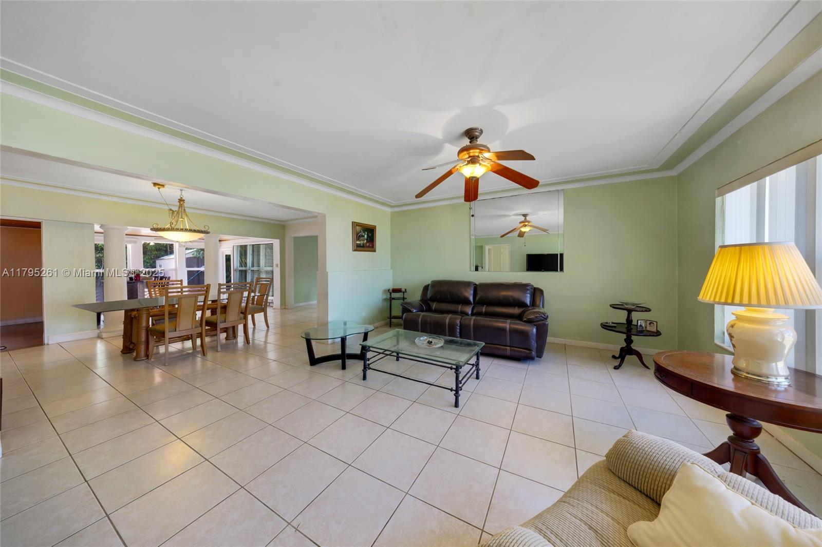 640 N Shore Dr, Miami Beach, Florida image 2