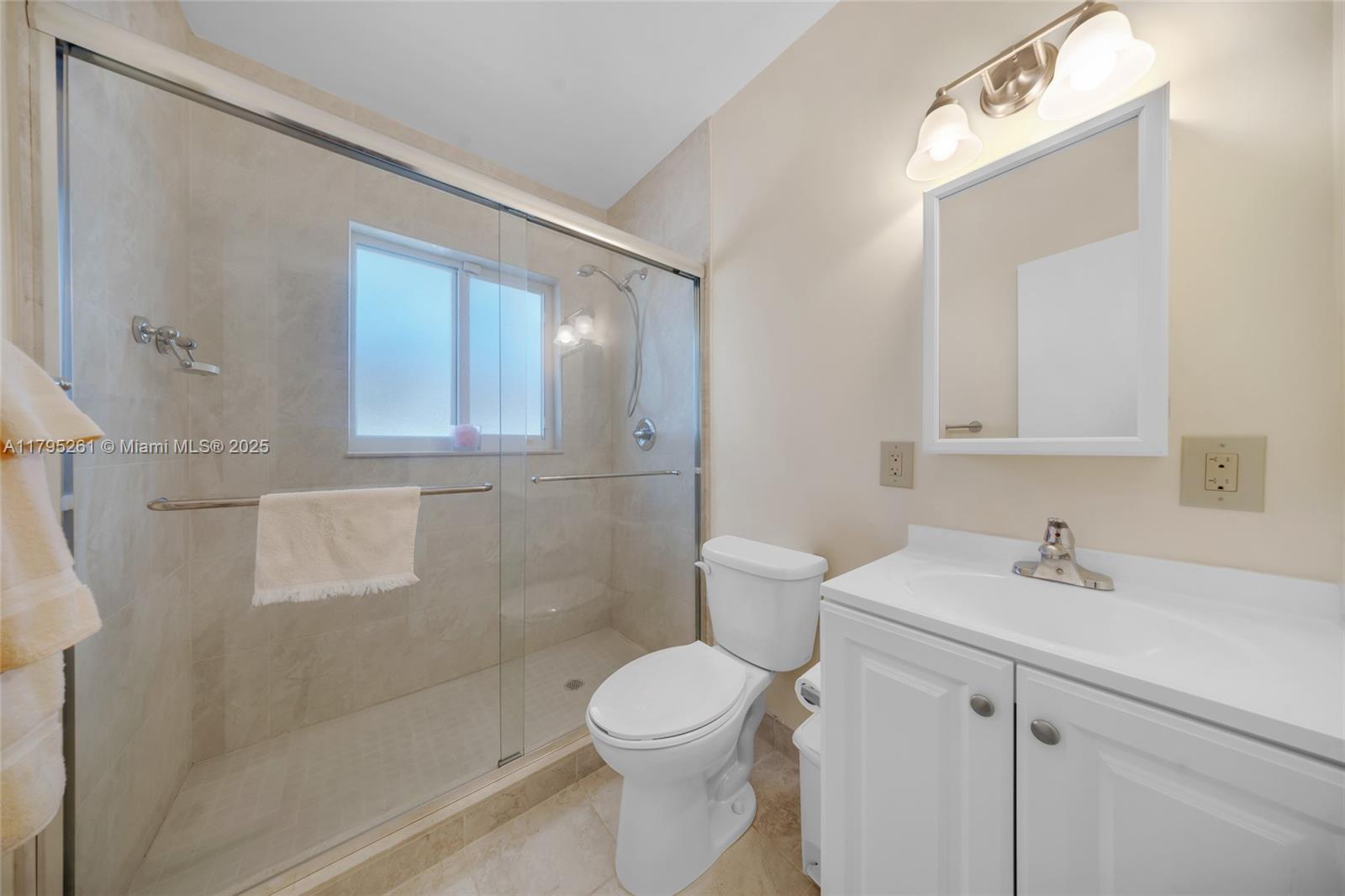 640 N Shore Dr, Miami Beach, Florida image 20