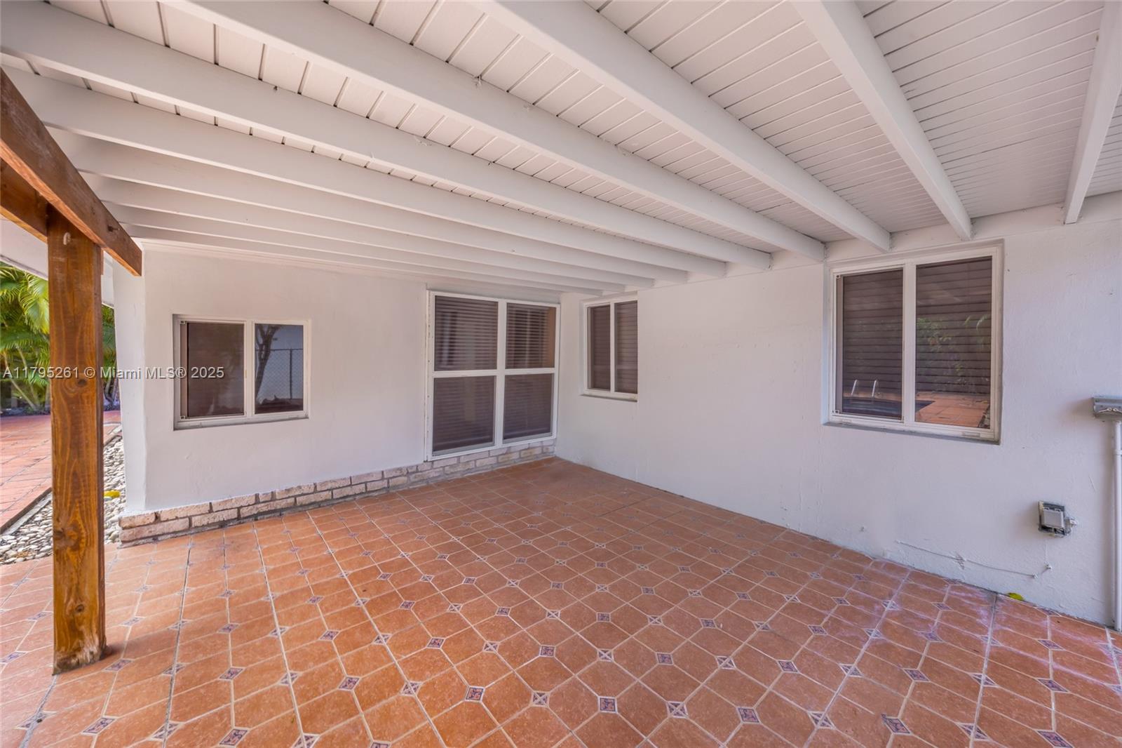 640 N Shore Dr, Miami Beach, Florida image 28