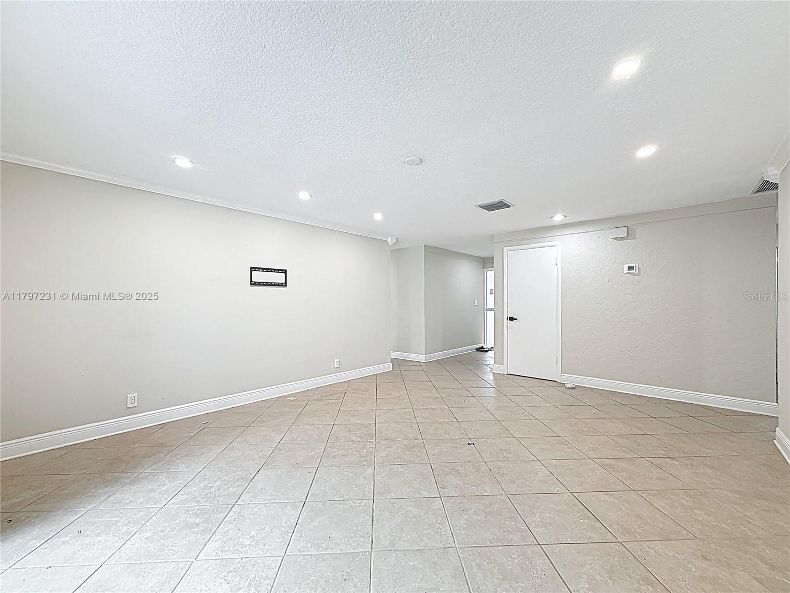 10430 SW 51st St, Cooper City, Florida image 7