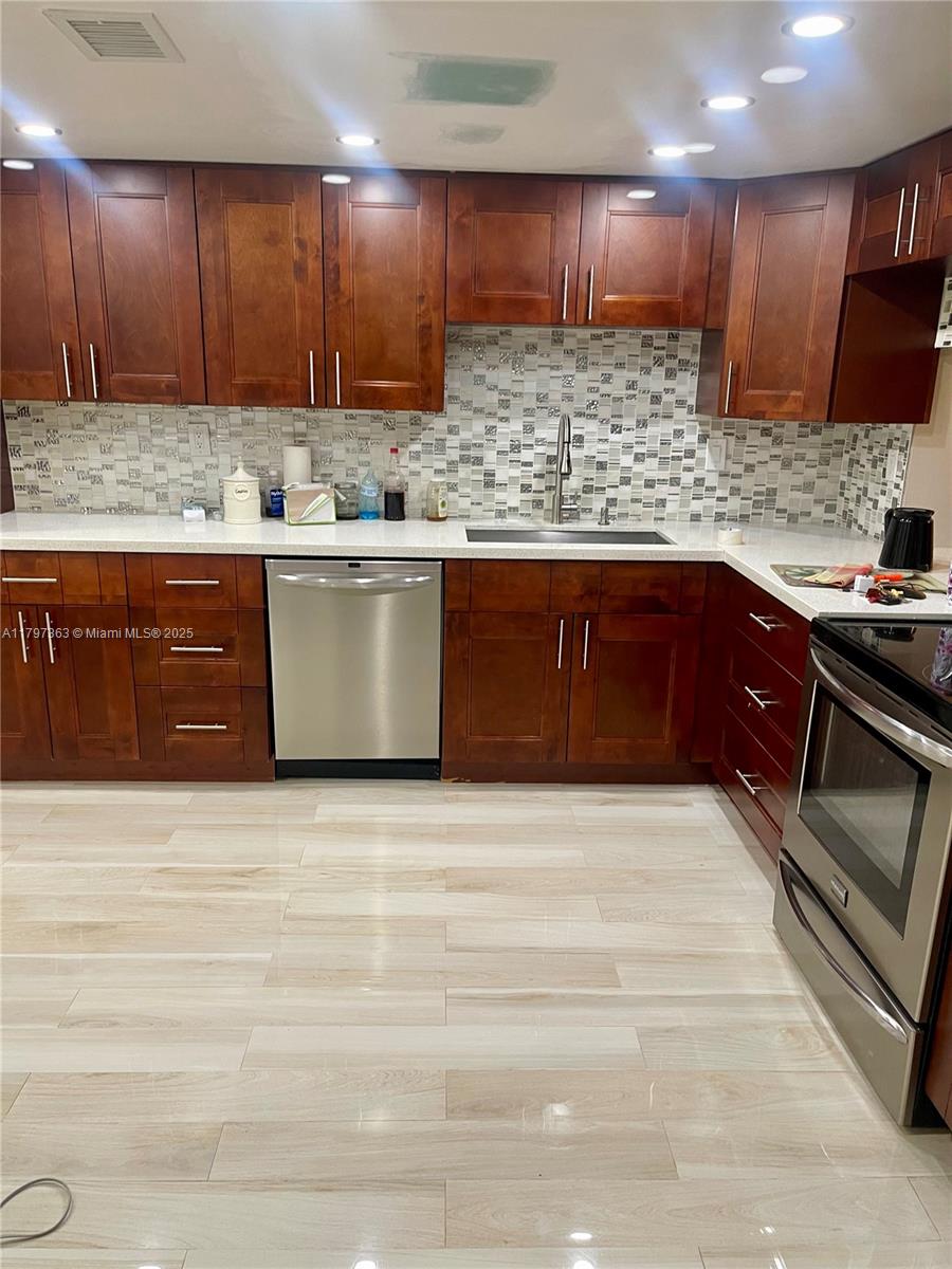 Property photo # 5
