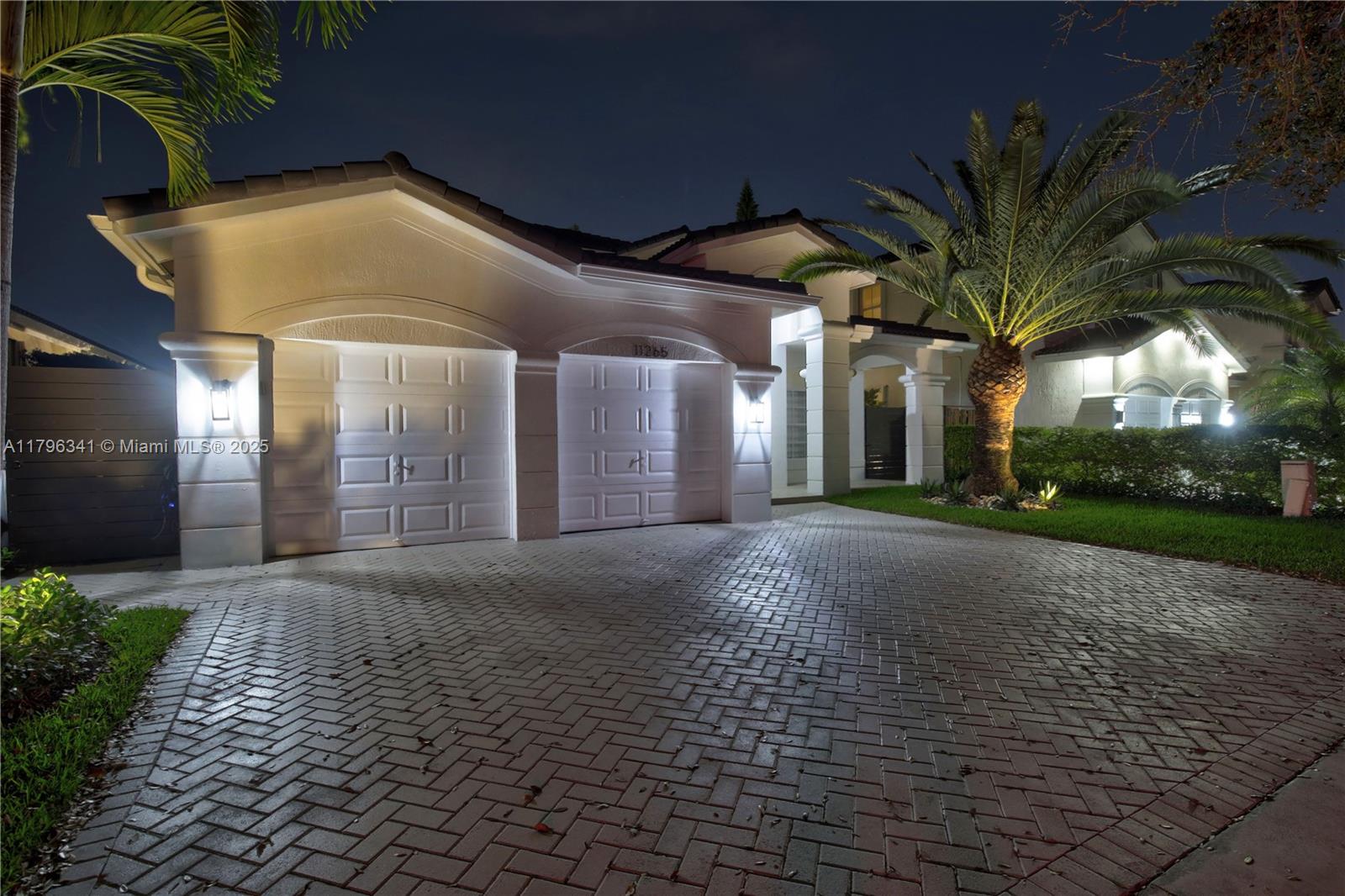 11265 NW 78th St, Doral, Florida image 33
