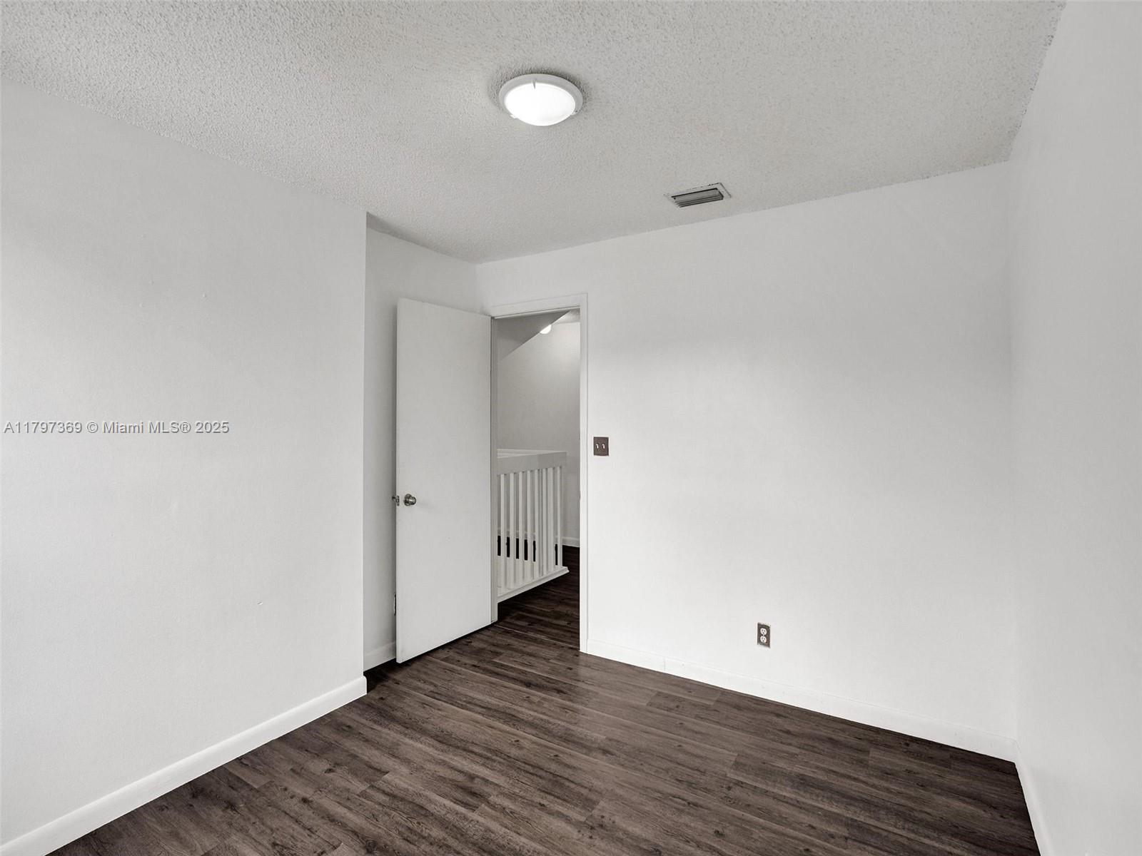 9570 SW 3rd Ct, Pembroke Pines, Florida image 9