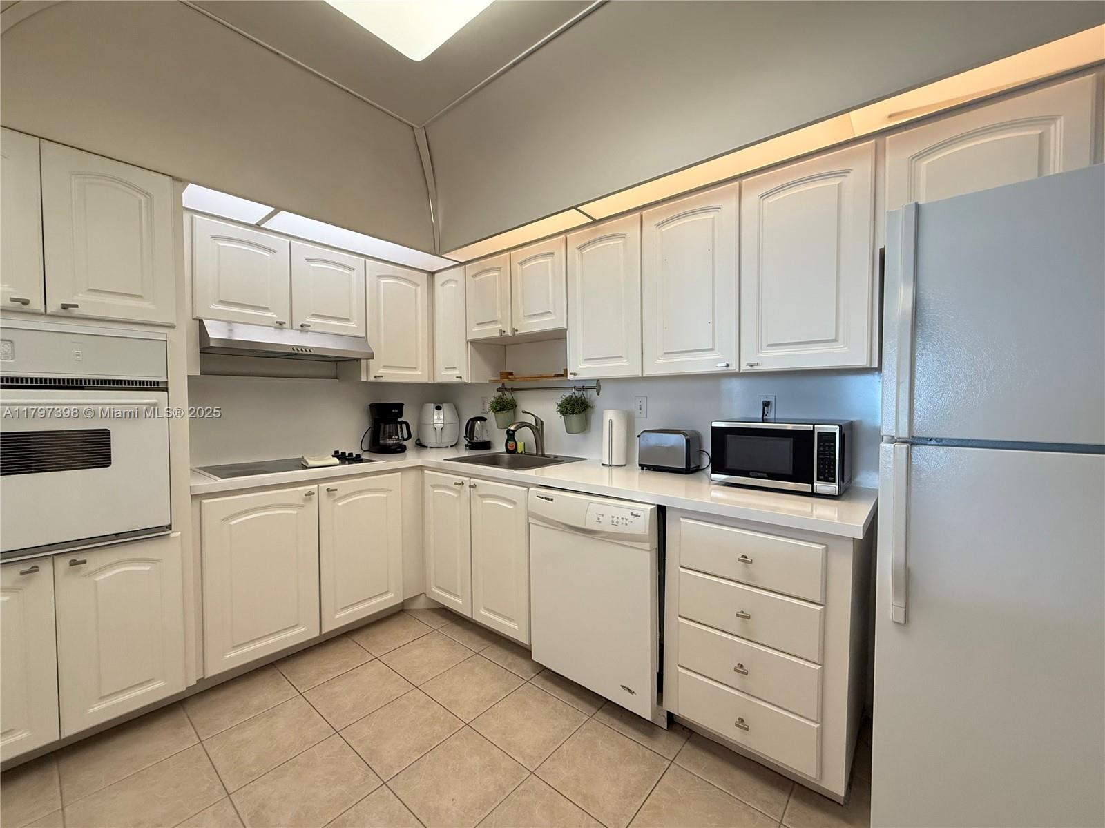 Property photo # 2