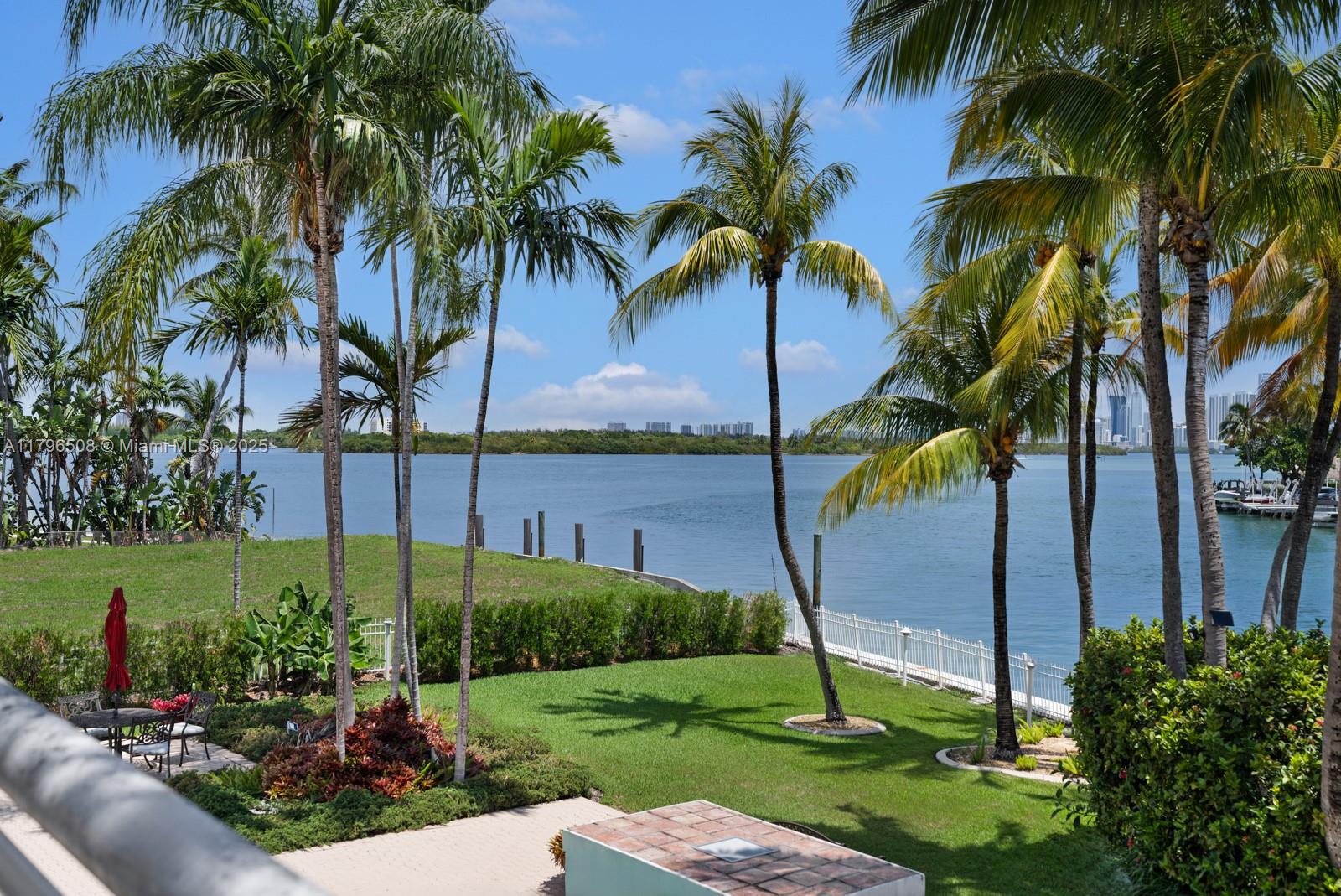 10301 E Broadview Dr, Bay Harbor Islands, Florida image 15