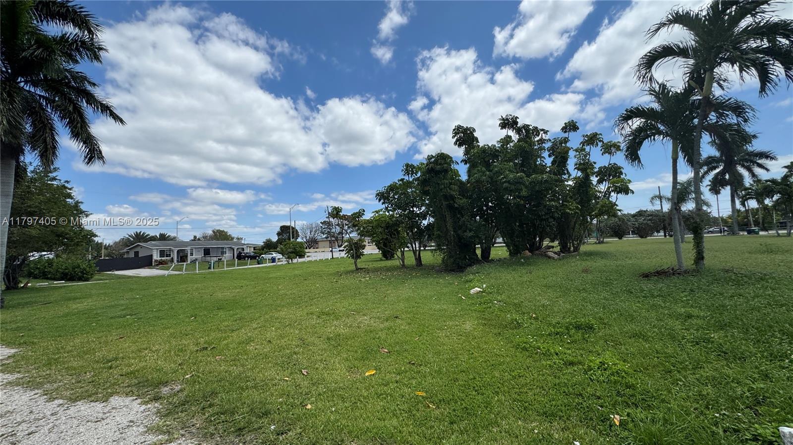 Property photo # 3