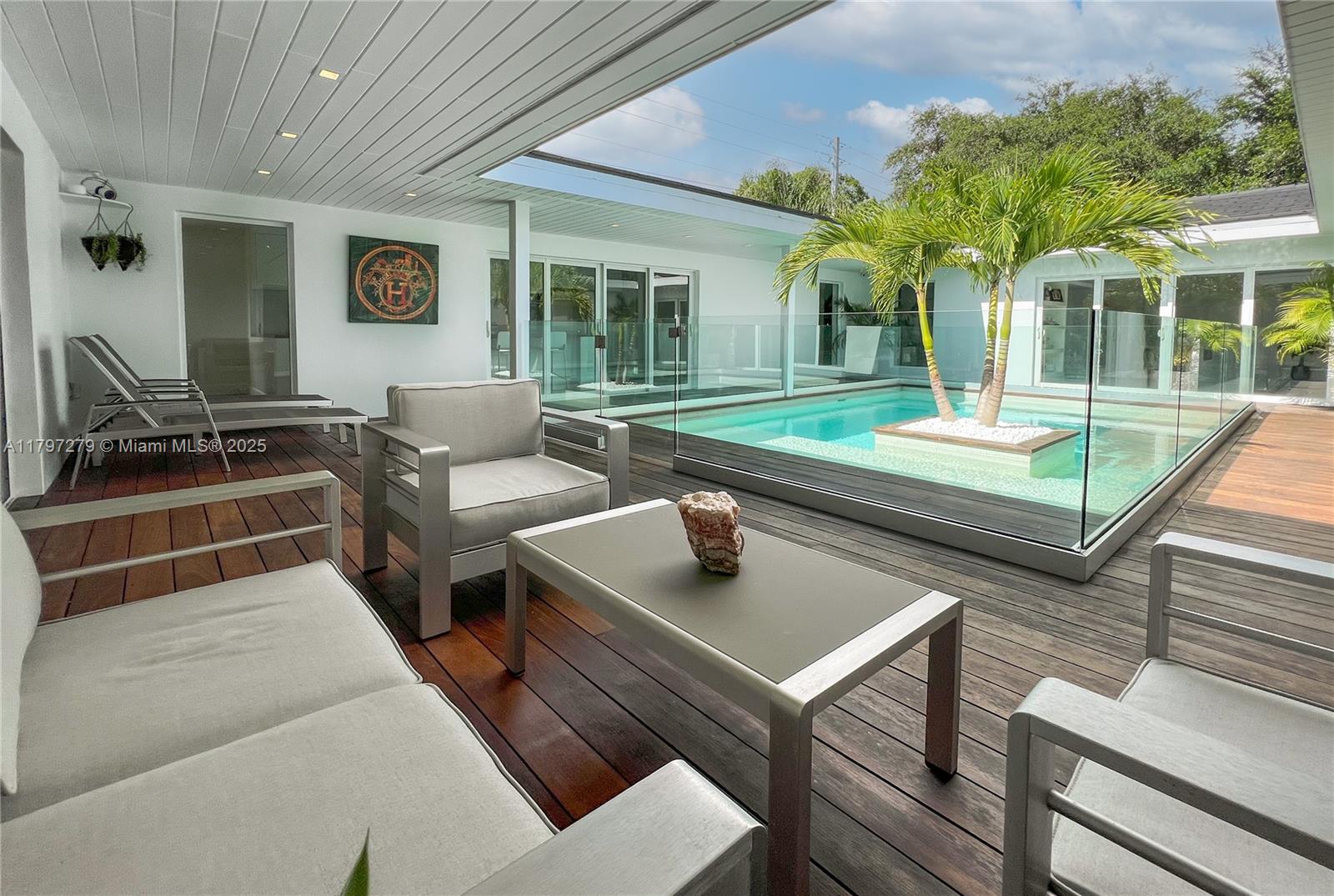 4001 Monserrate St, Coral Gables, Florida image 1