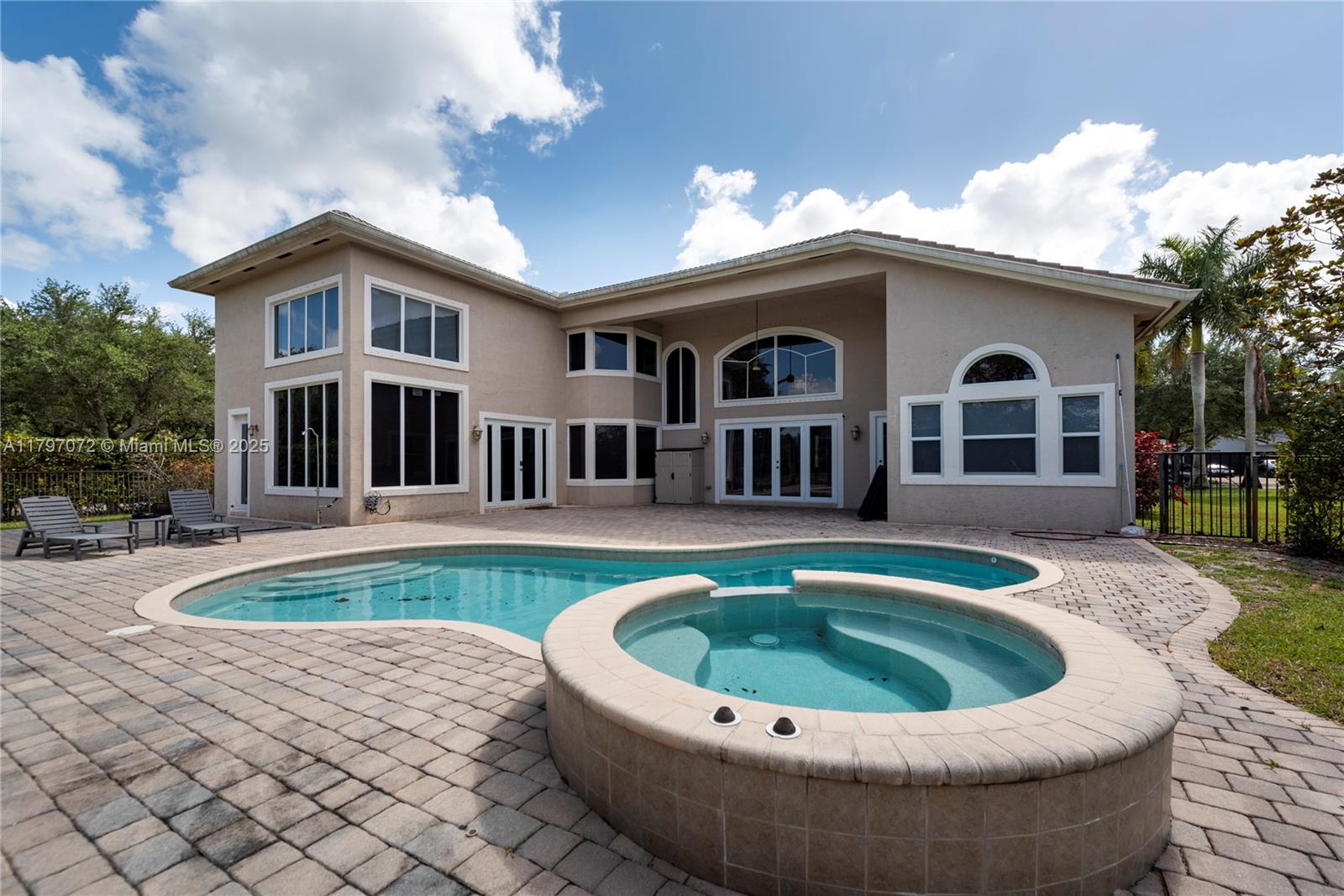 3469 Gulfstream Way, Davie, Florida image 4