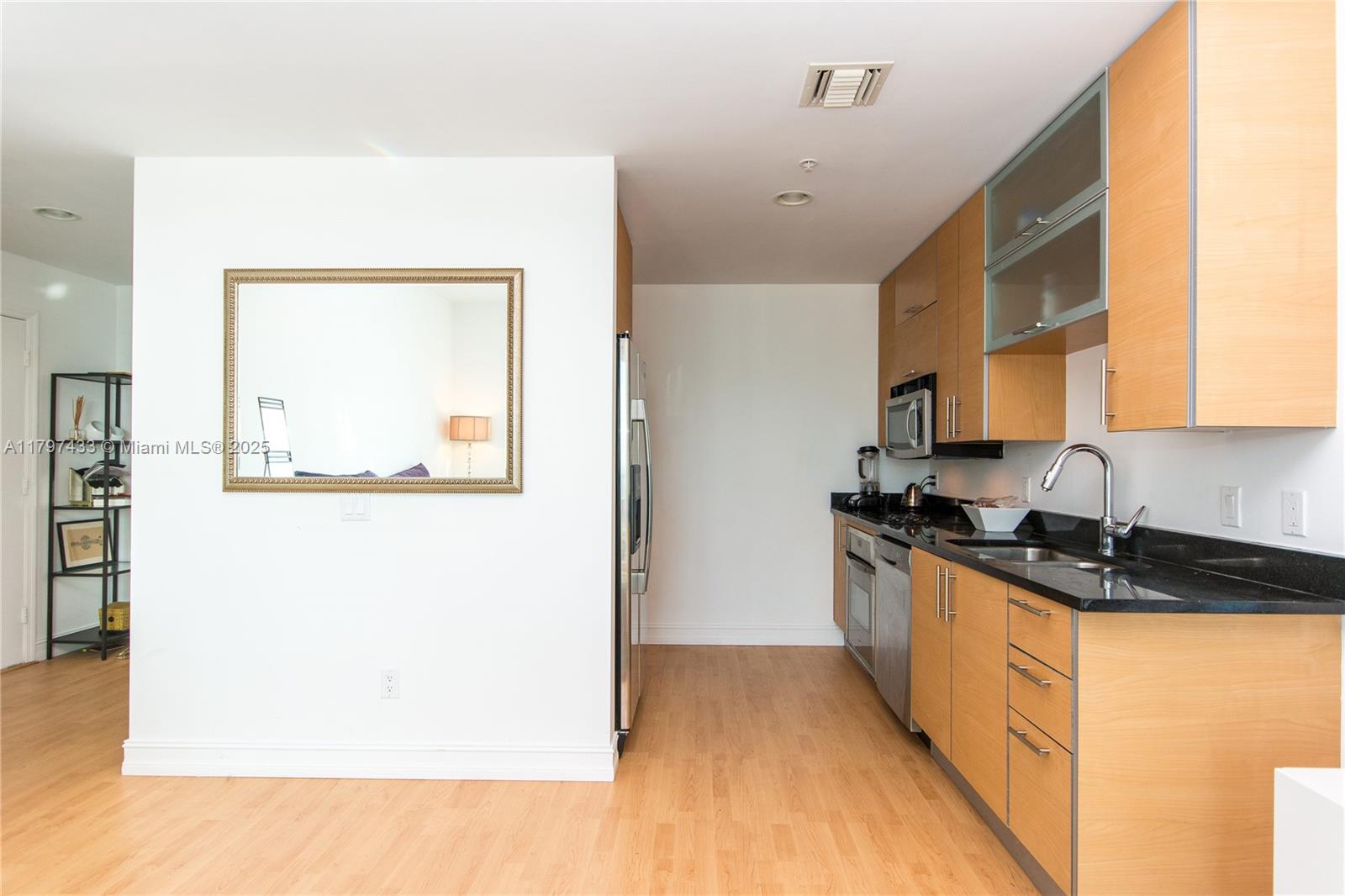 60 SW 13th St #3805, Miami FL 33130