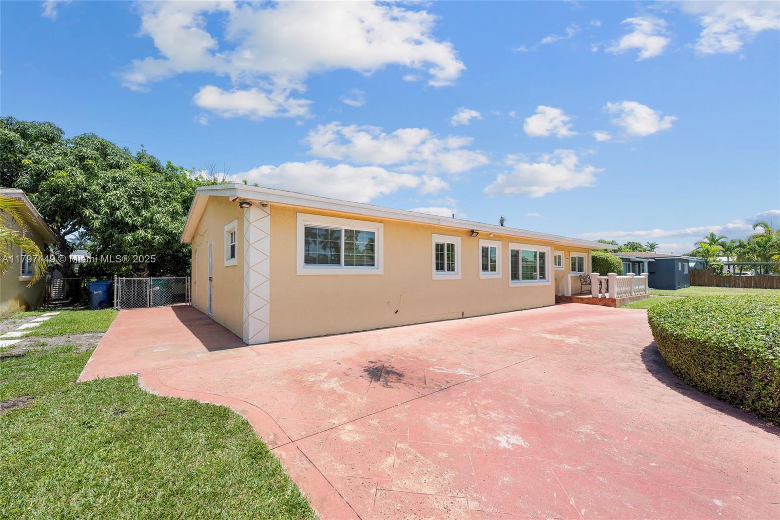 1461 NW 175th Ter, Miami Gardens, Florida image 5