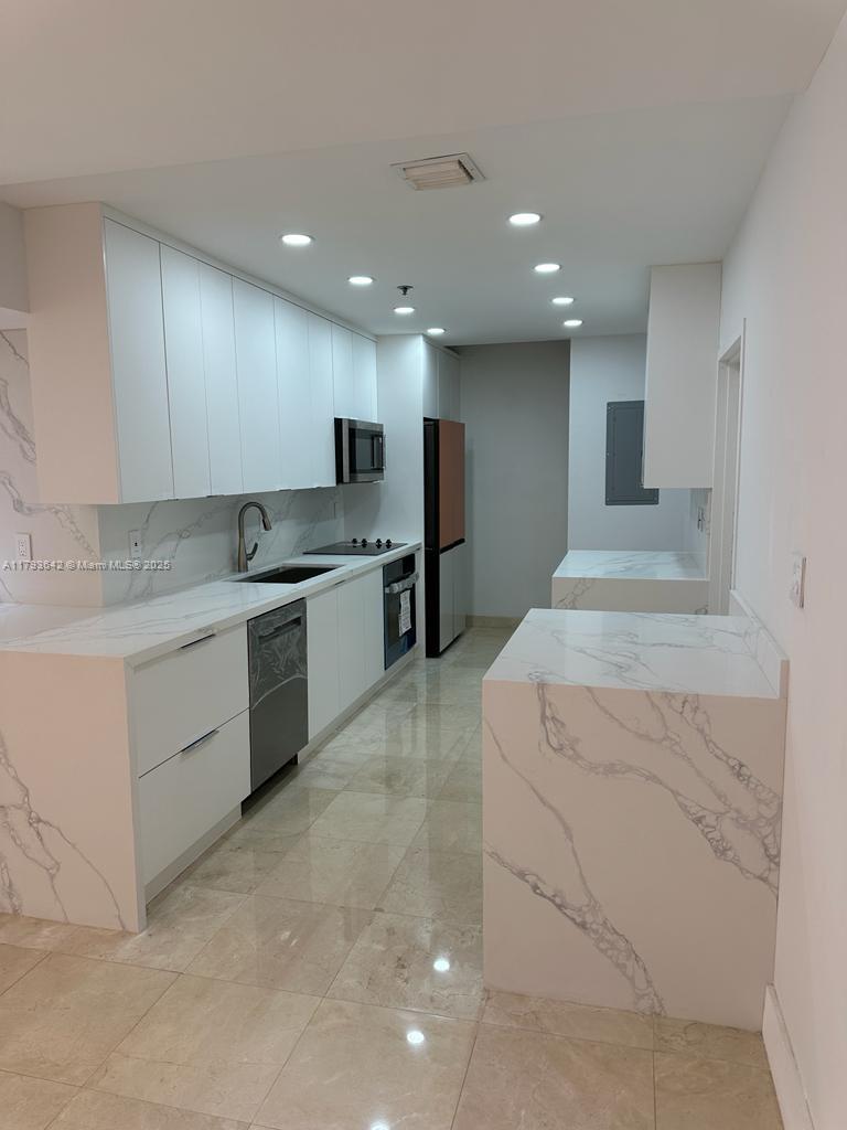 251 Crandon Blvd #430, Key Biscayne FL 33149