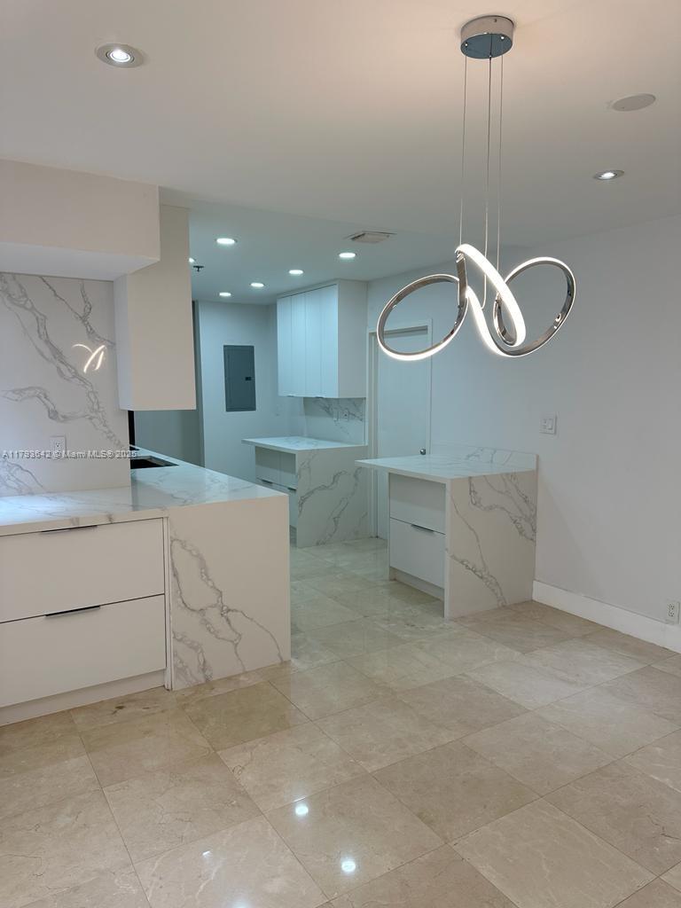 251 Crandon Blvd #430, Key Biscayne FL 33149