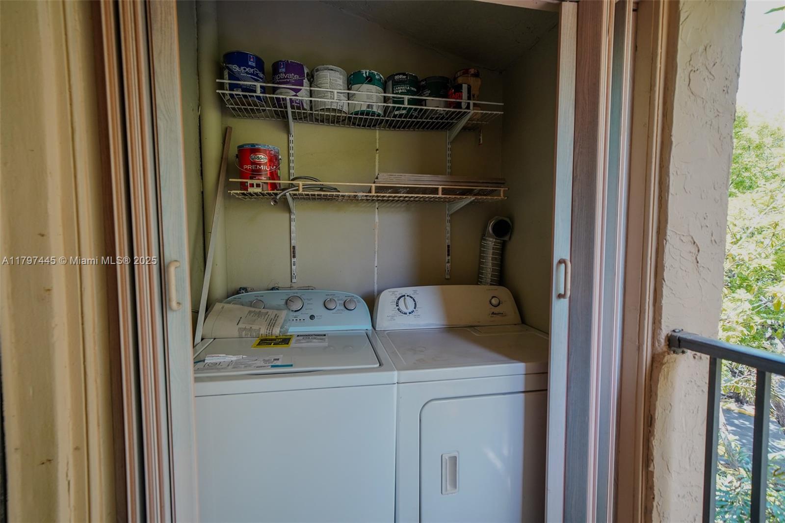 14201 N Kendall Dr 411D