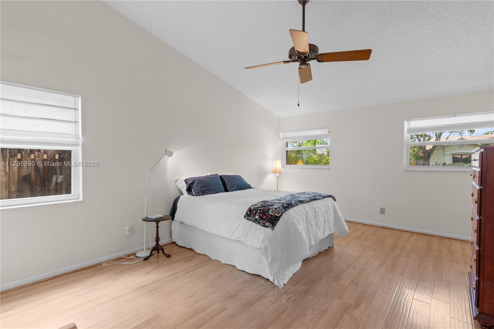15941 Cobblestone Ct, Davie, Florida image 16