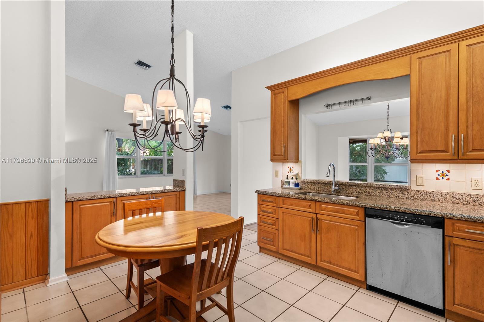 15941 Cobblestone Ct, Davie, Florida image 24