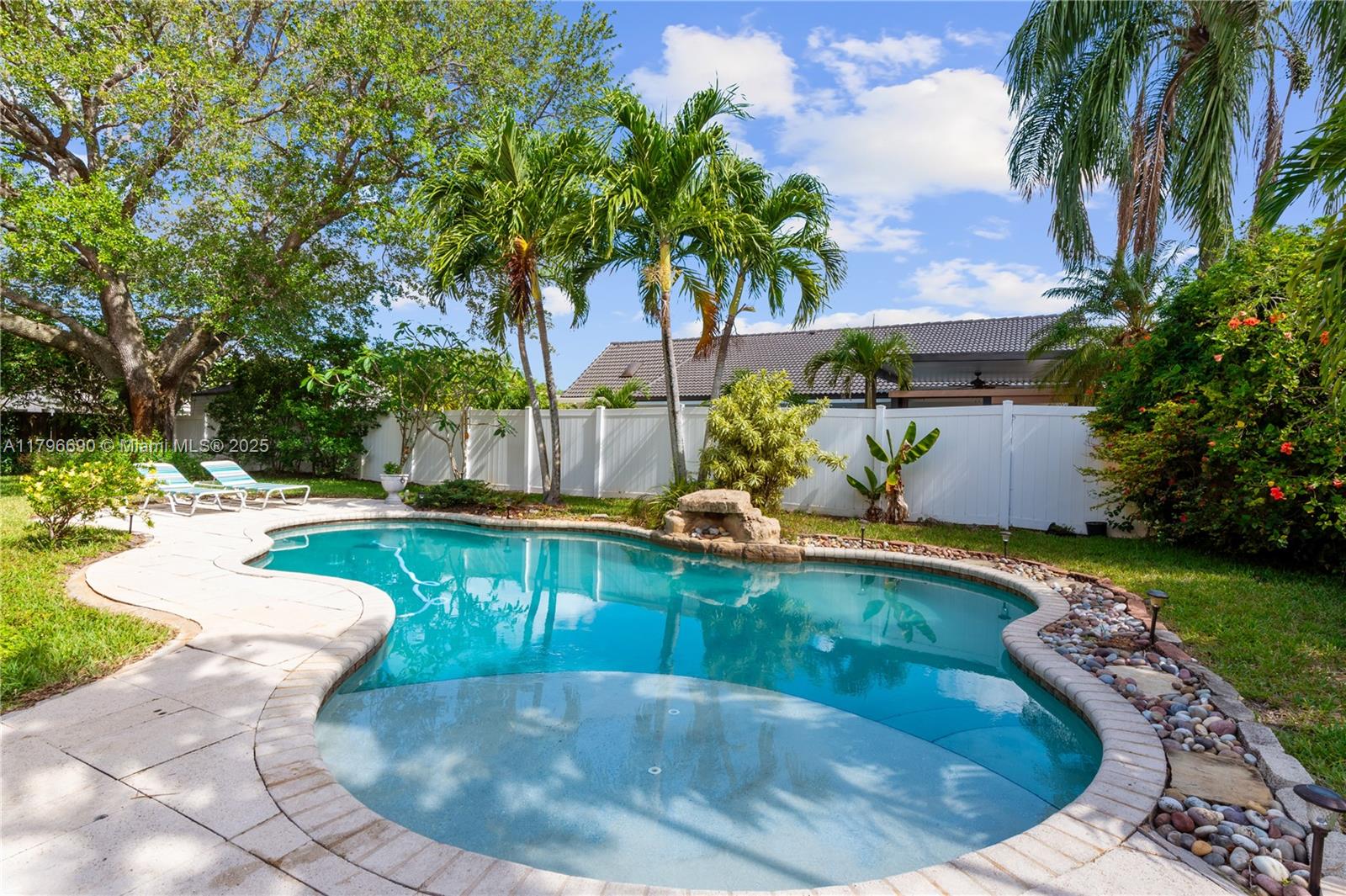 15941 Cobblestone Ct, Davie, Florida image 8