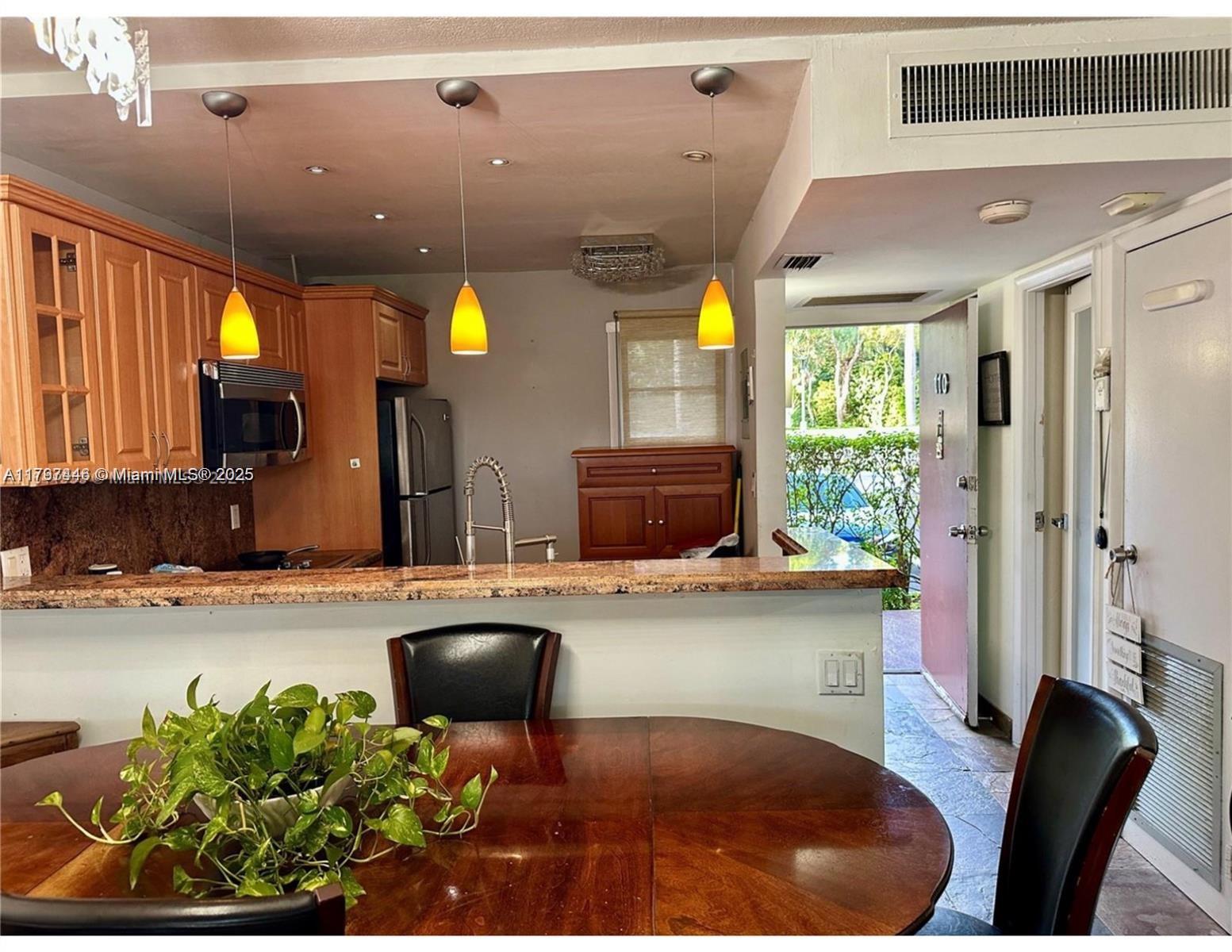 Property photo # 7