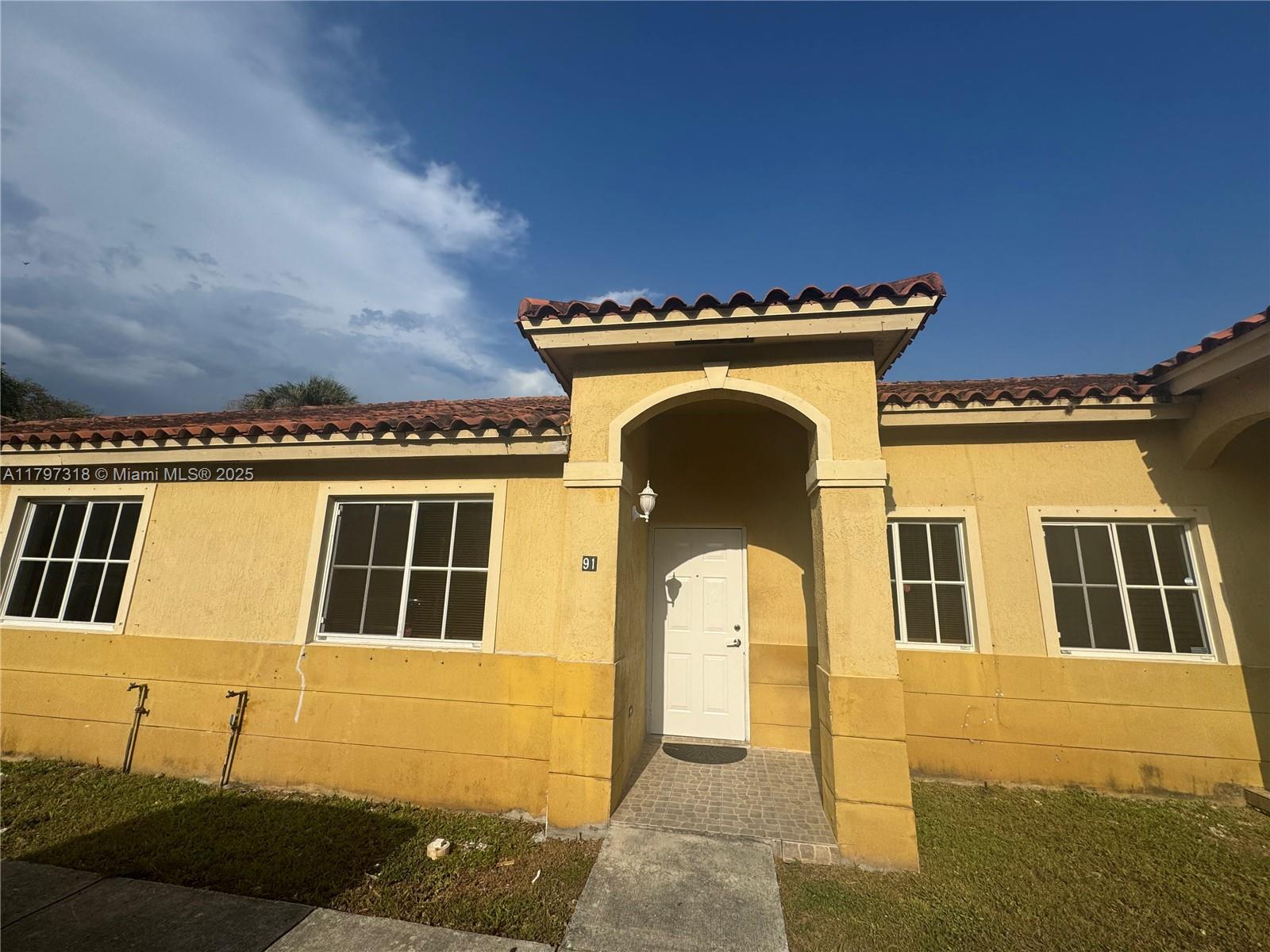 Property photo # 0