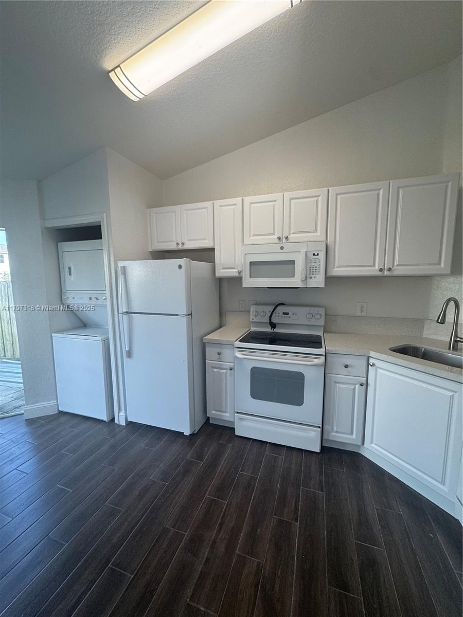 Property photo # 9