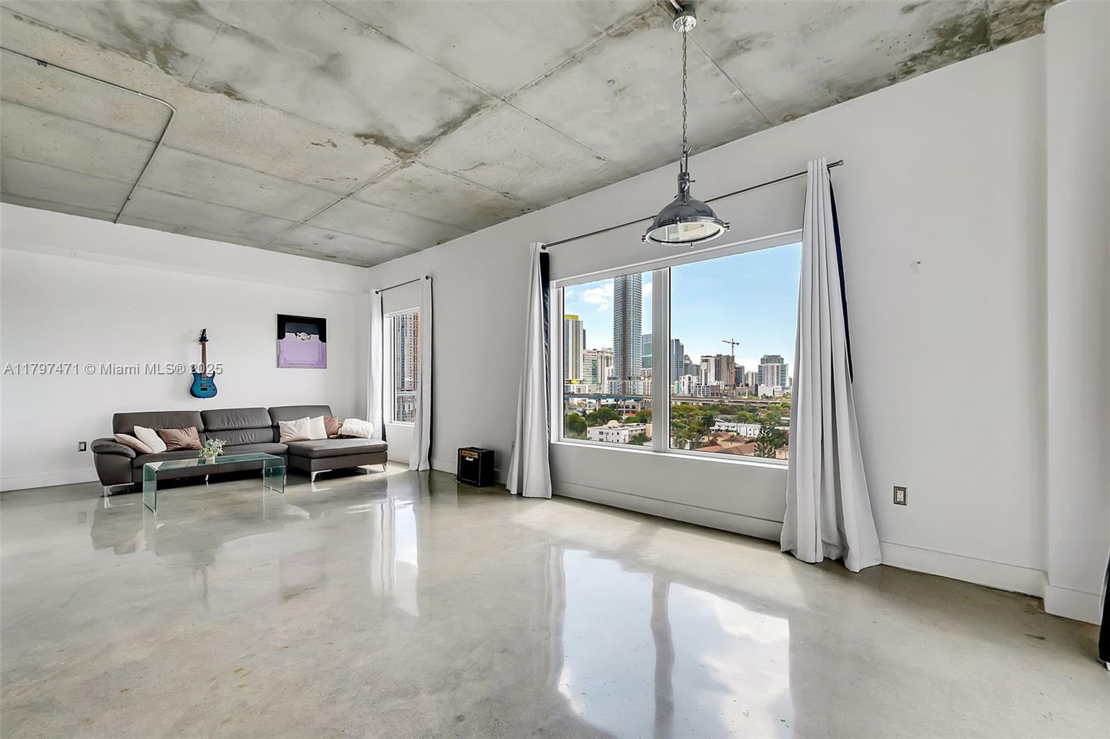 Property photo # 7