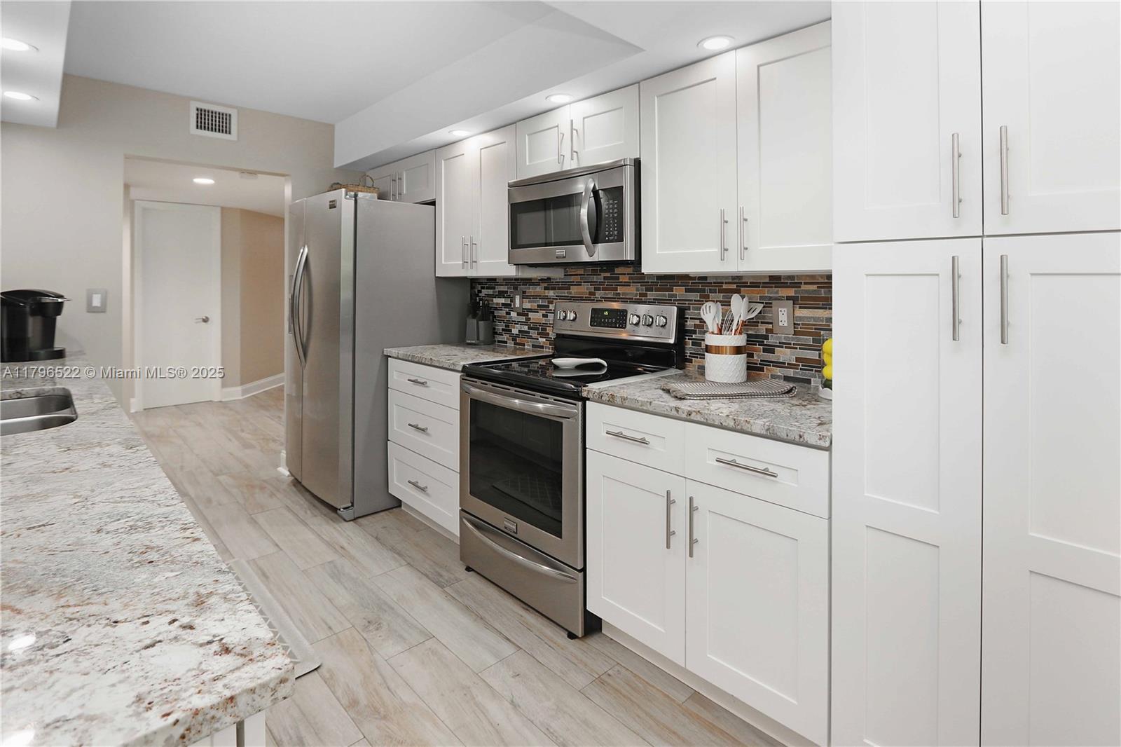 1490 Sheridan St #26A, Hollywood, Florida image 13