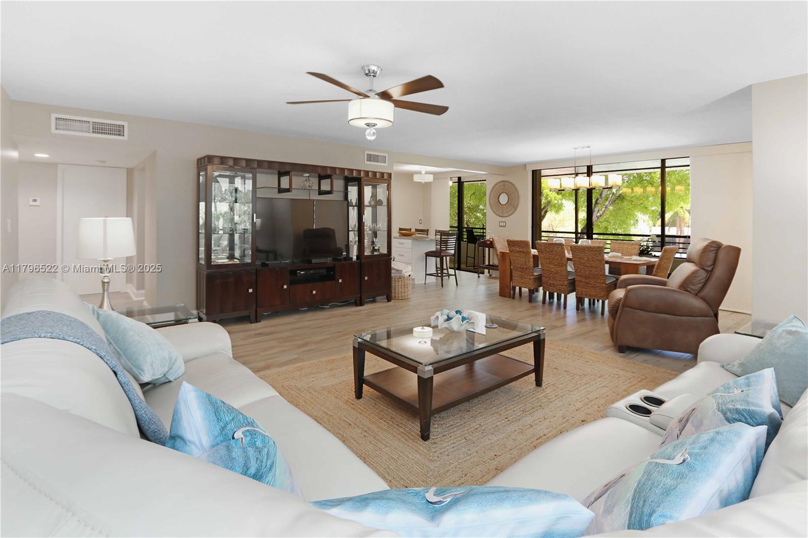 1490 Sheridan St #26A, Hollywood, Florida image 6