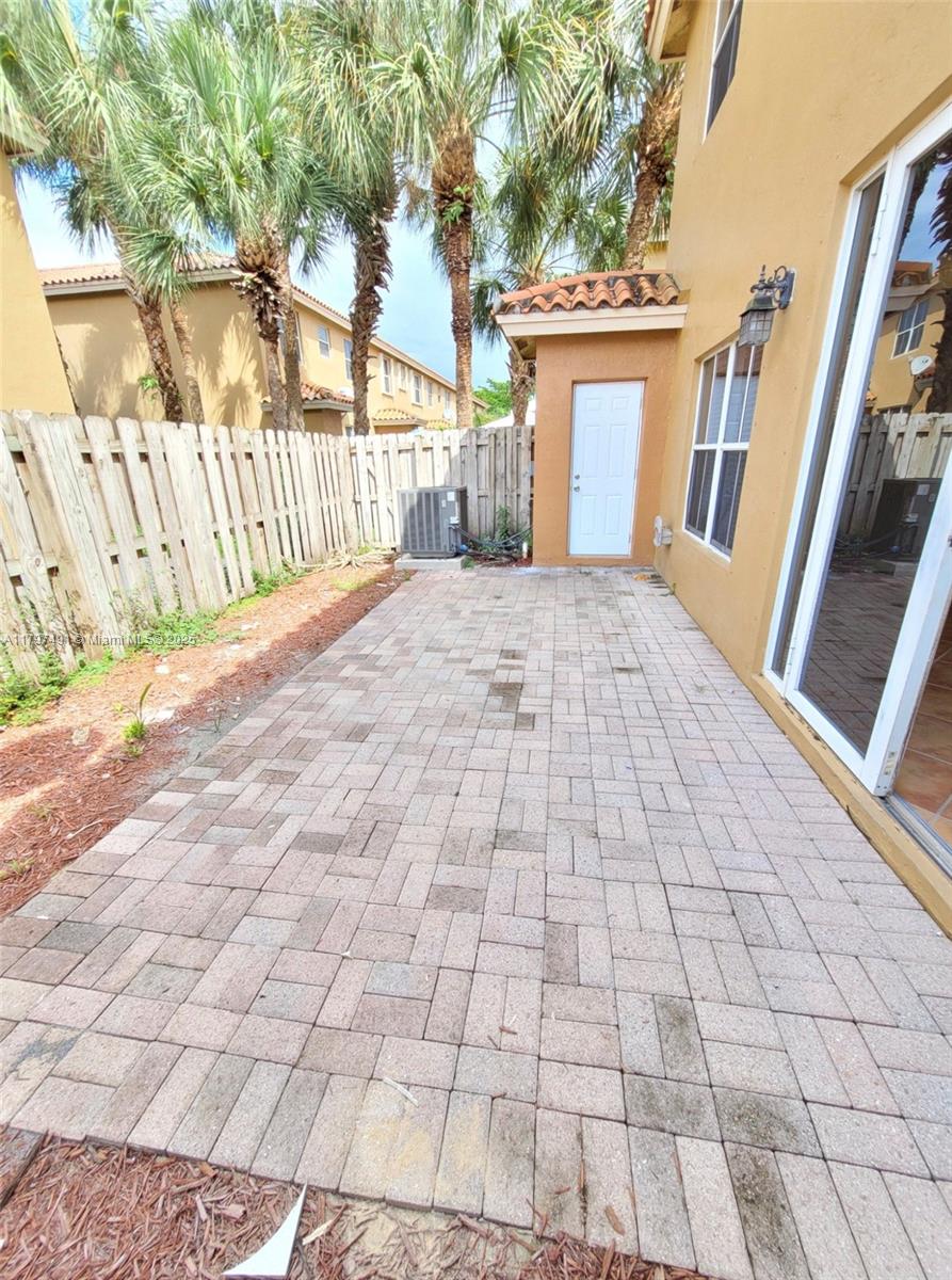 8551 NW 141st Ter #301, Miami Lakes, Florida image 26